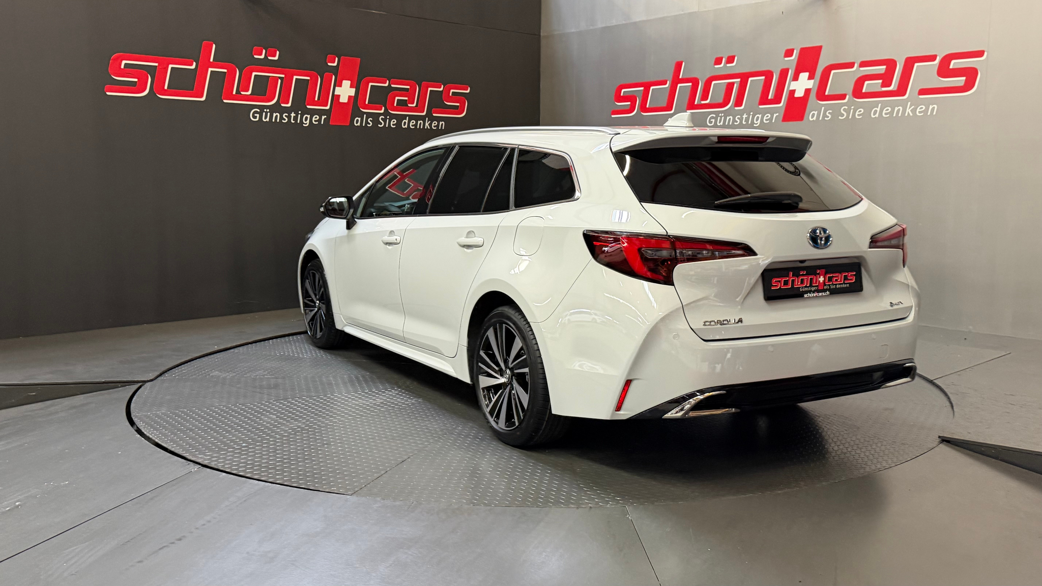 listing desktop thumbnail image 3