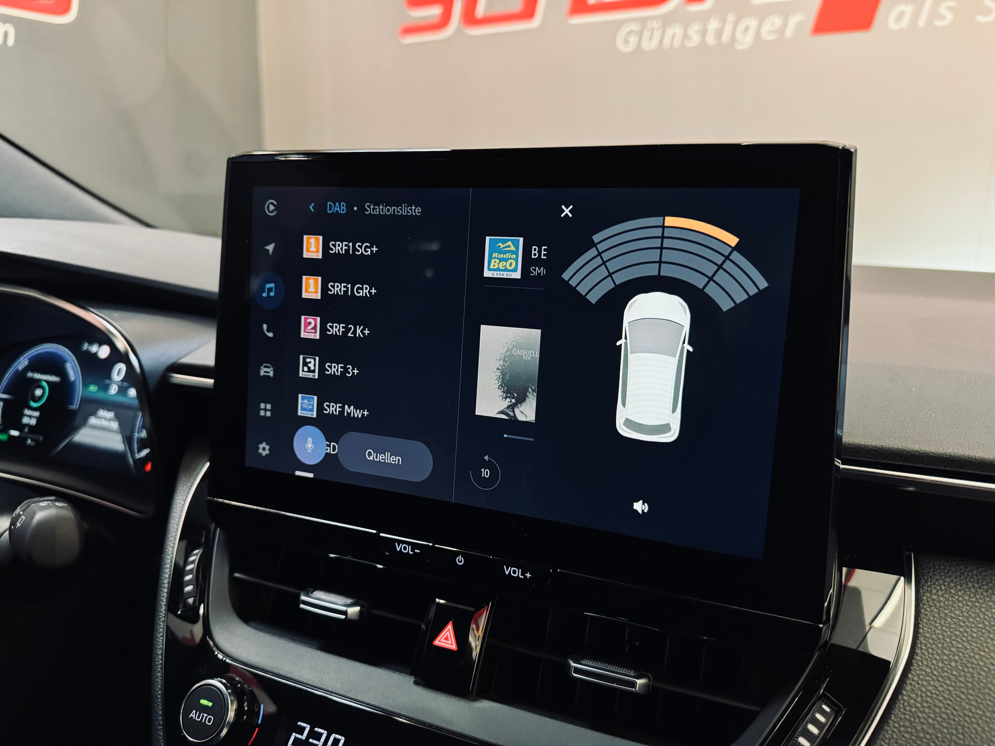 listing desktop thumbnail image 28