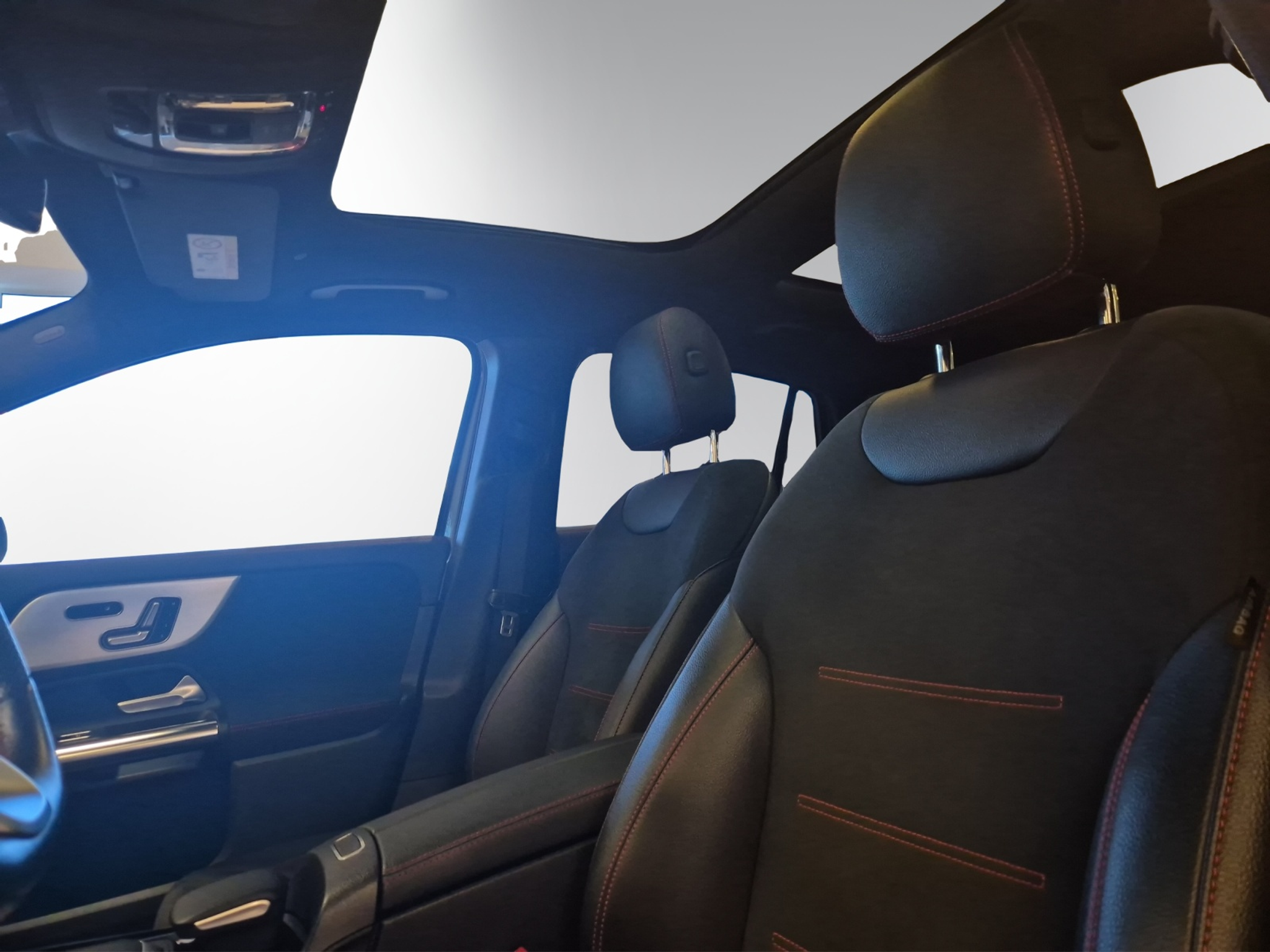 listing desktop thumbnail image 9