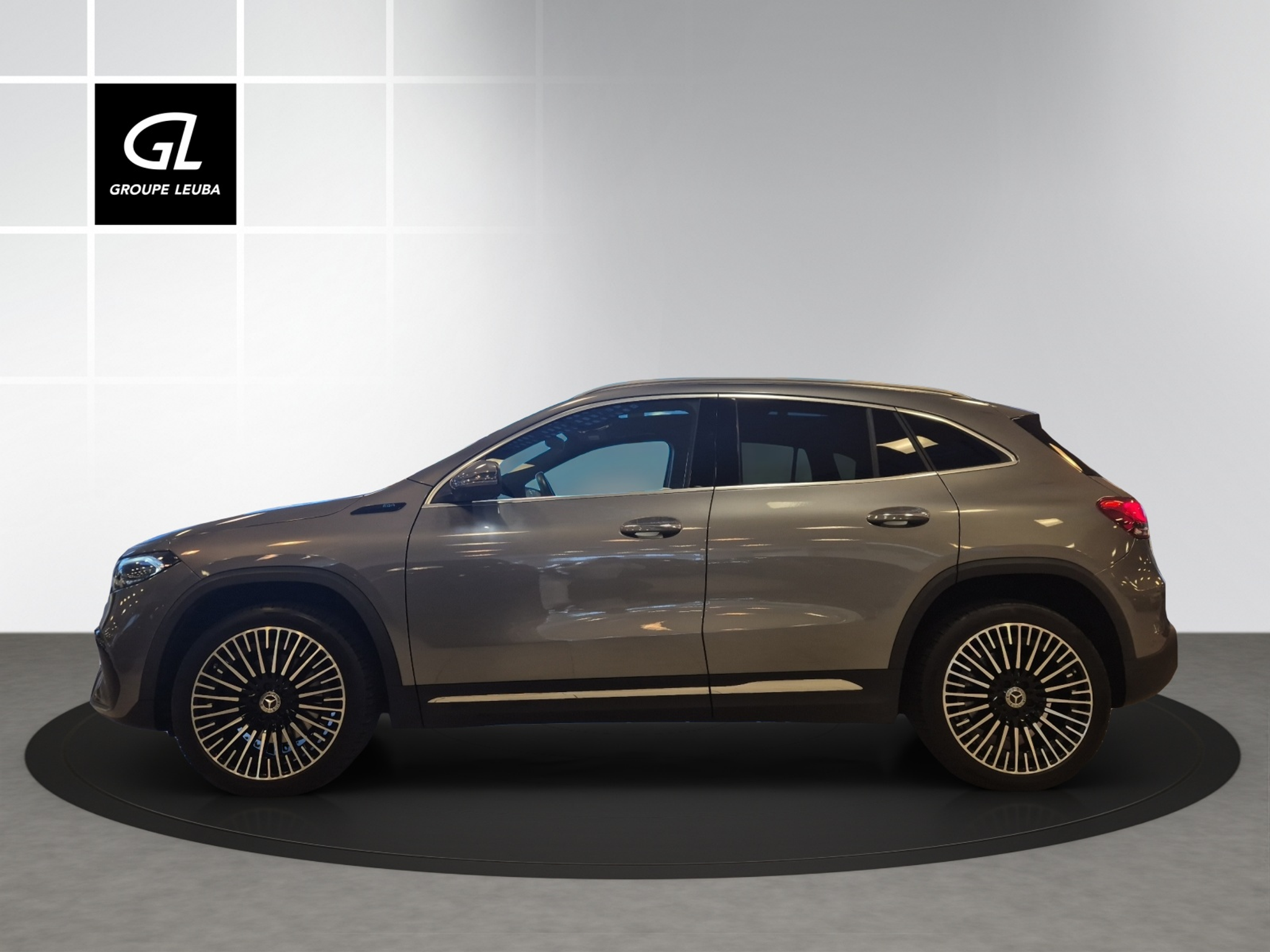 listing desktop thumbnail image 2