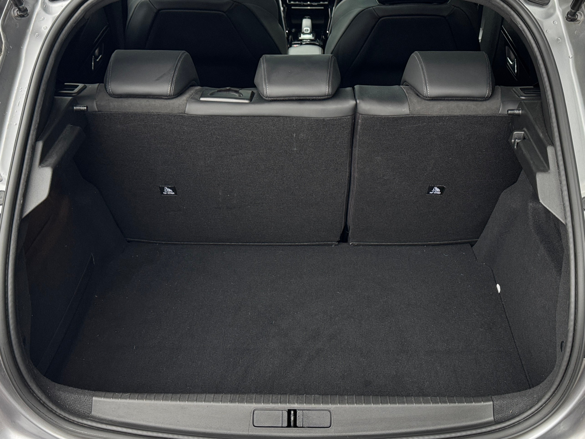 listing desktop thumbnail image 6