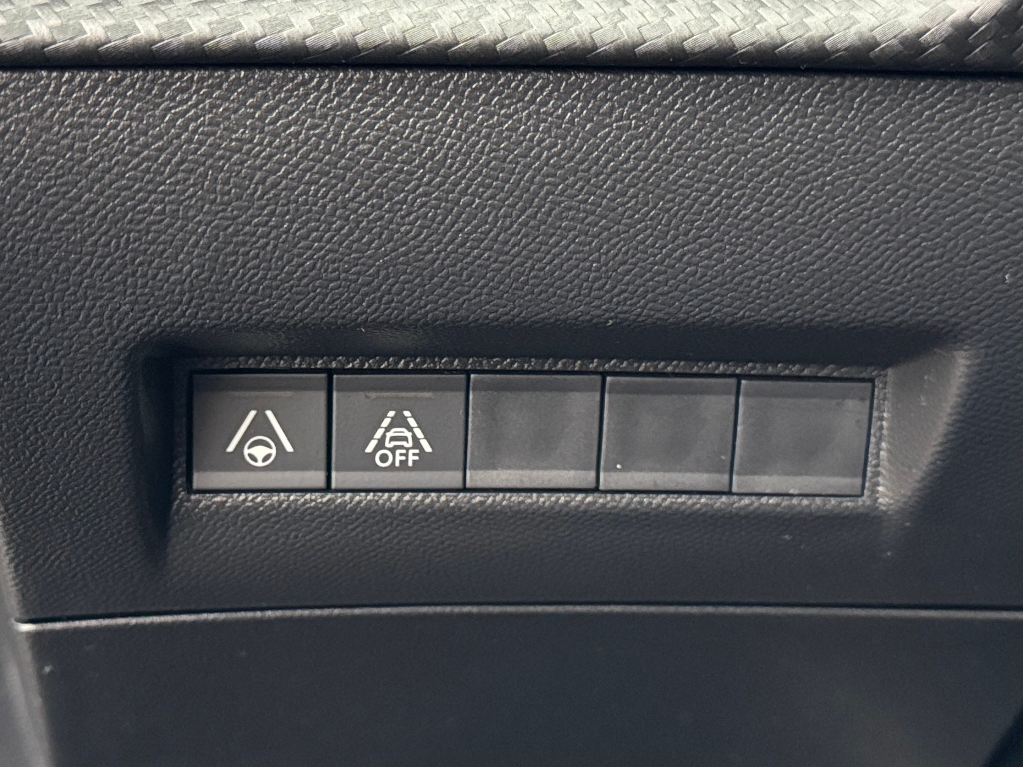 listing desktop thumbnail image 16