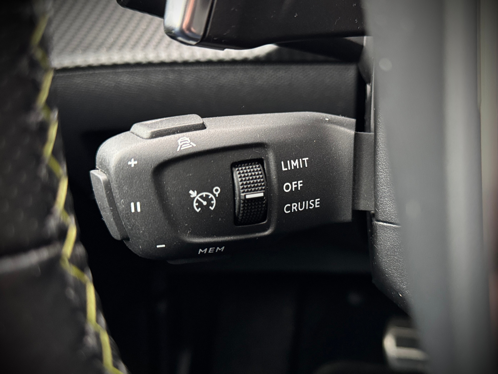 listing desktop thumbnail image 15