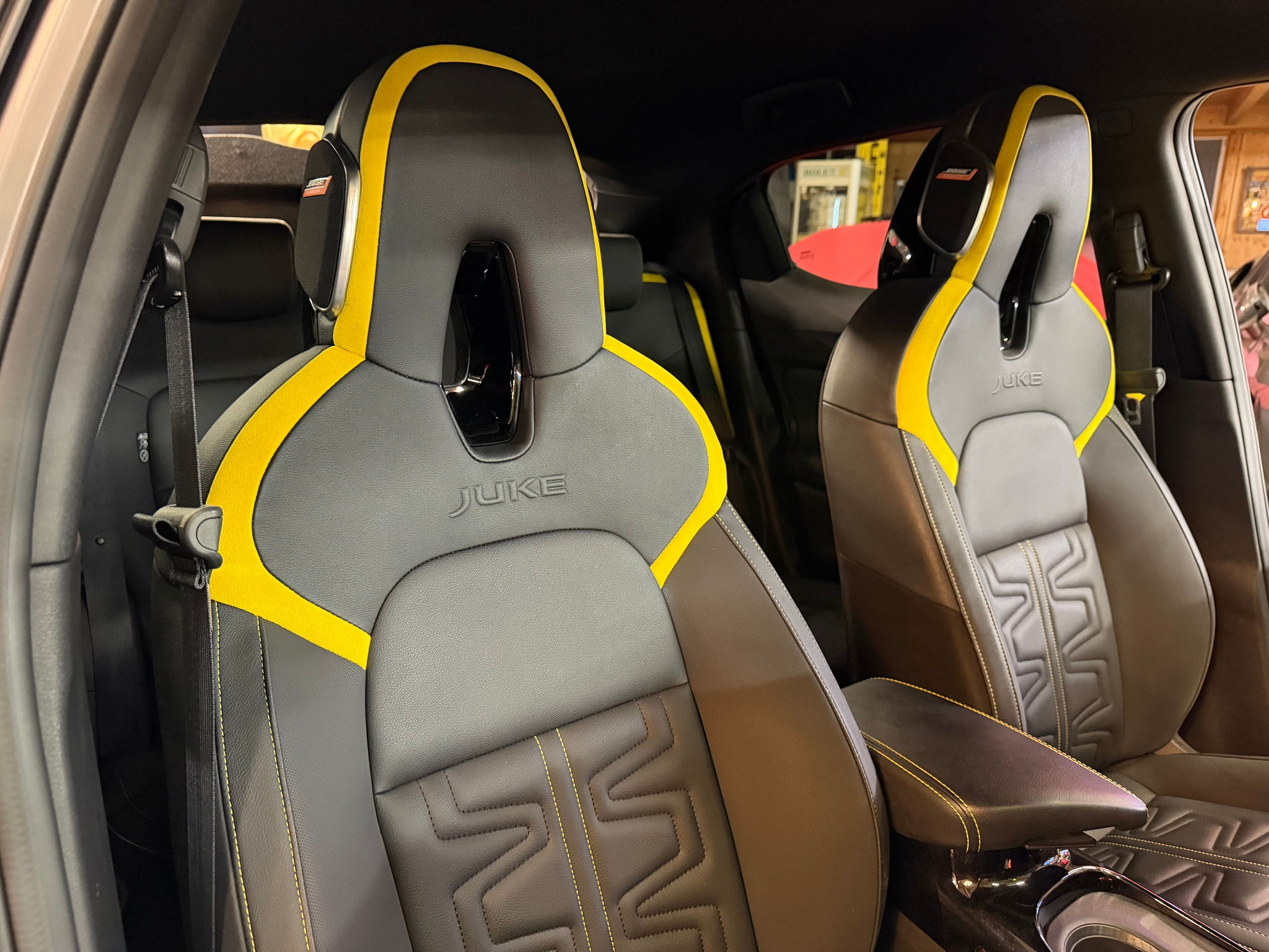 listing desktop thumbnail image 3