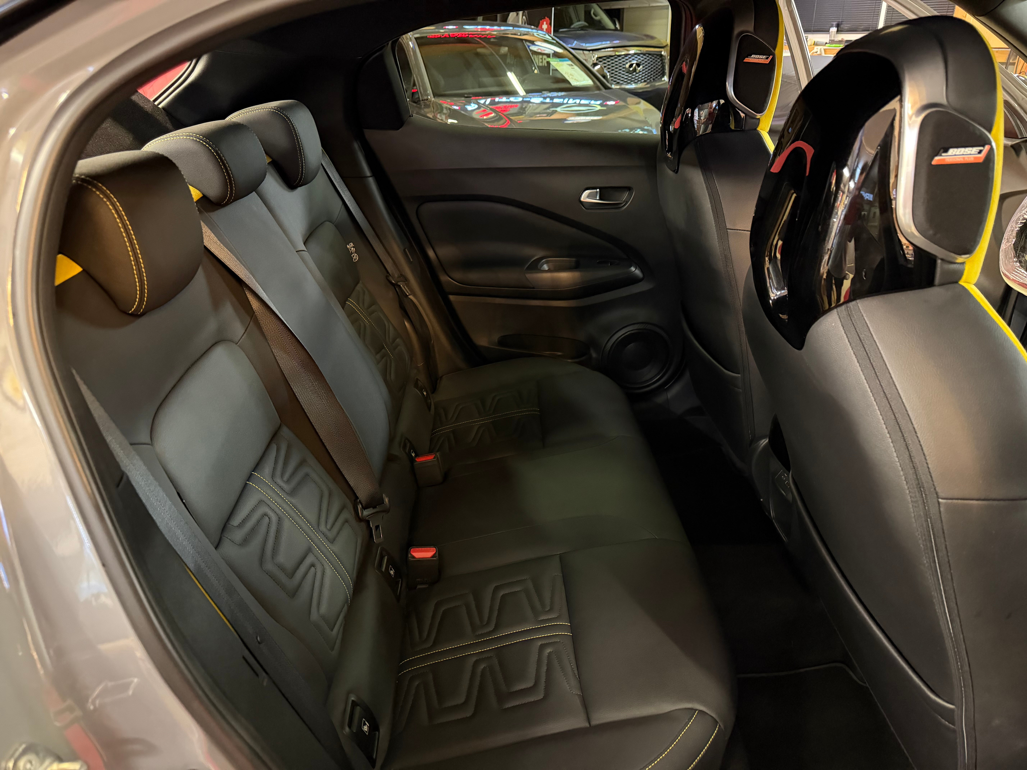 listing desktop thumbnail image 29