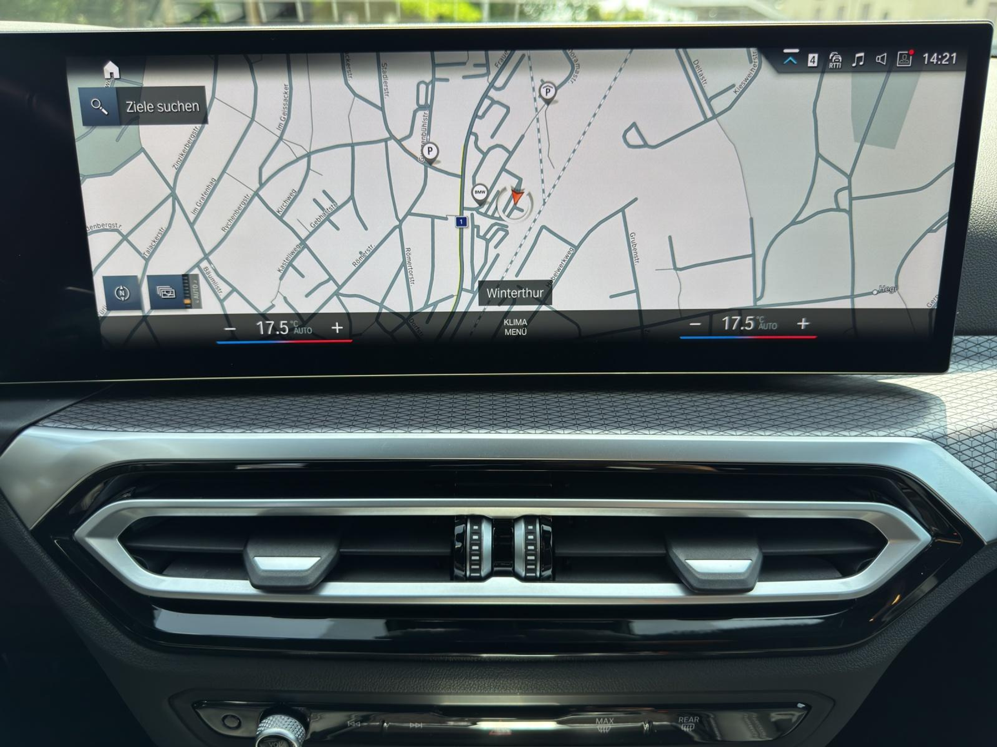 listing desktop thumbnail image 11