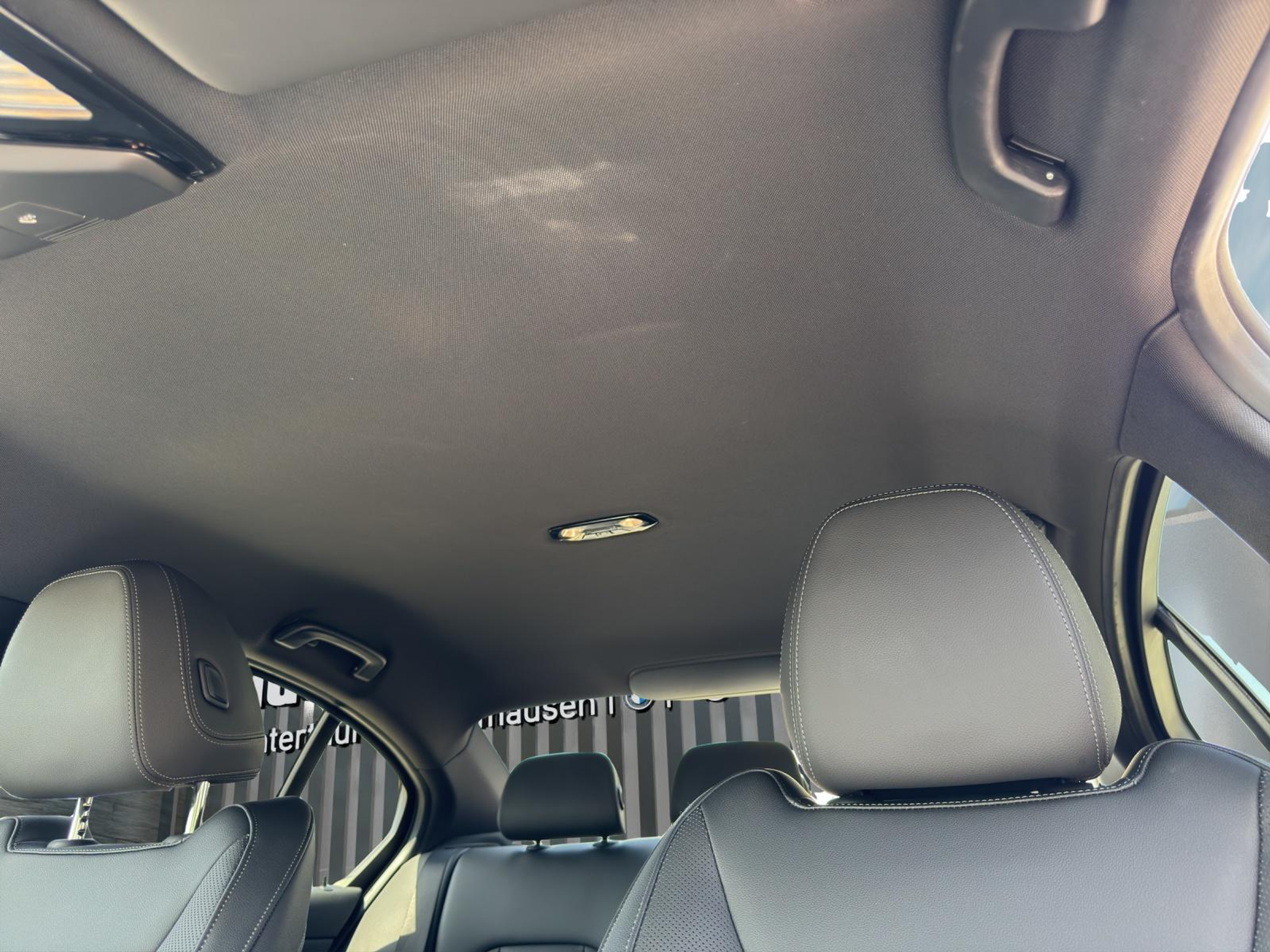 listing desktop thumbnail image 16