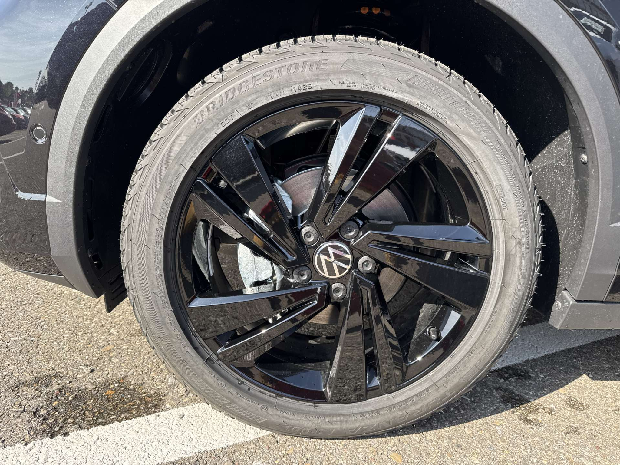 listing desktop thumbnail image 8