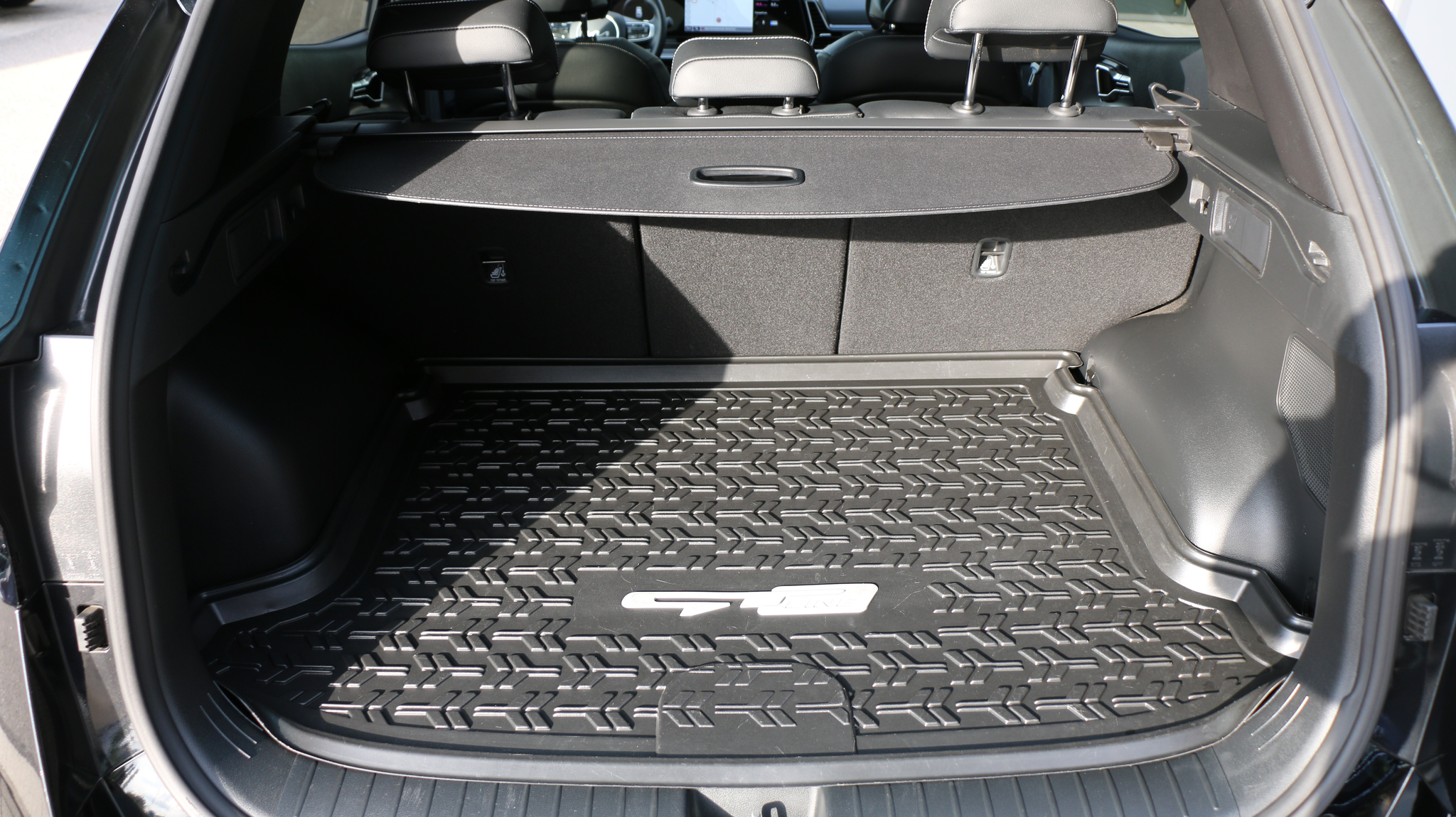 listing desktop thumbnail image 24