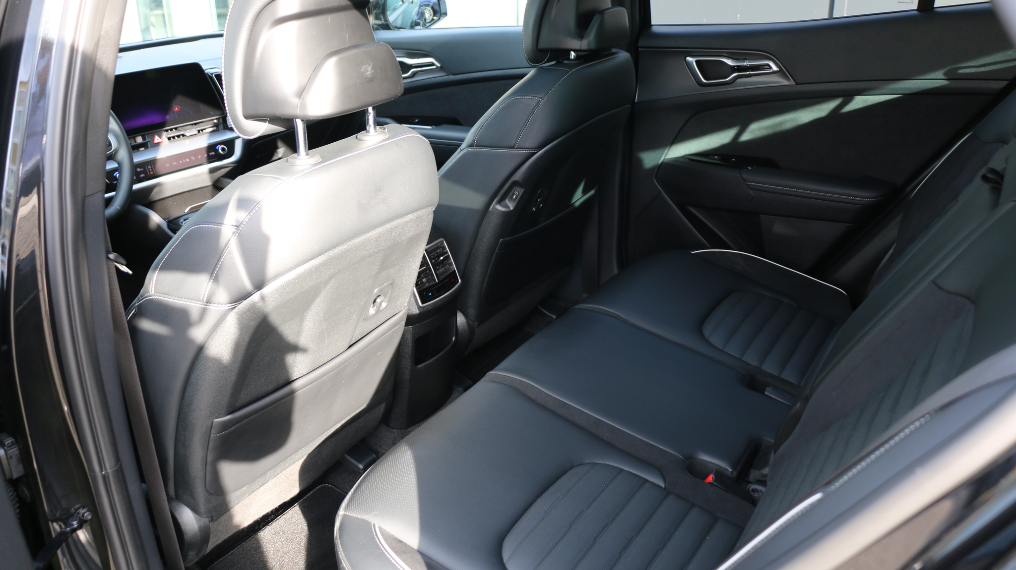 listing desktop thumbnail image 32