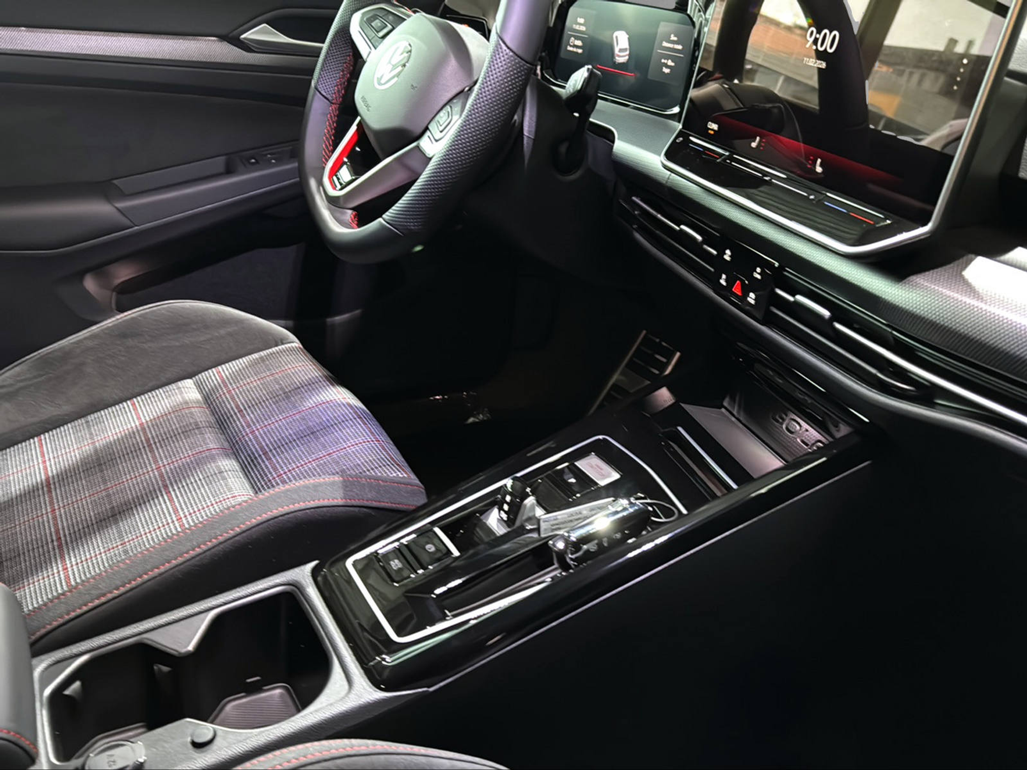 listing desktop thumbnail image 11