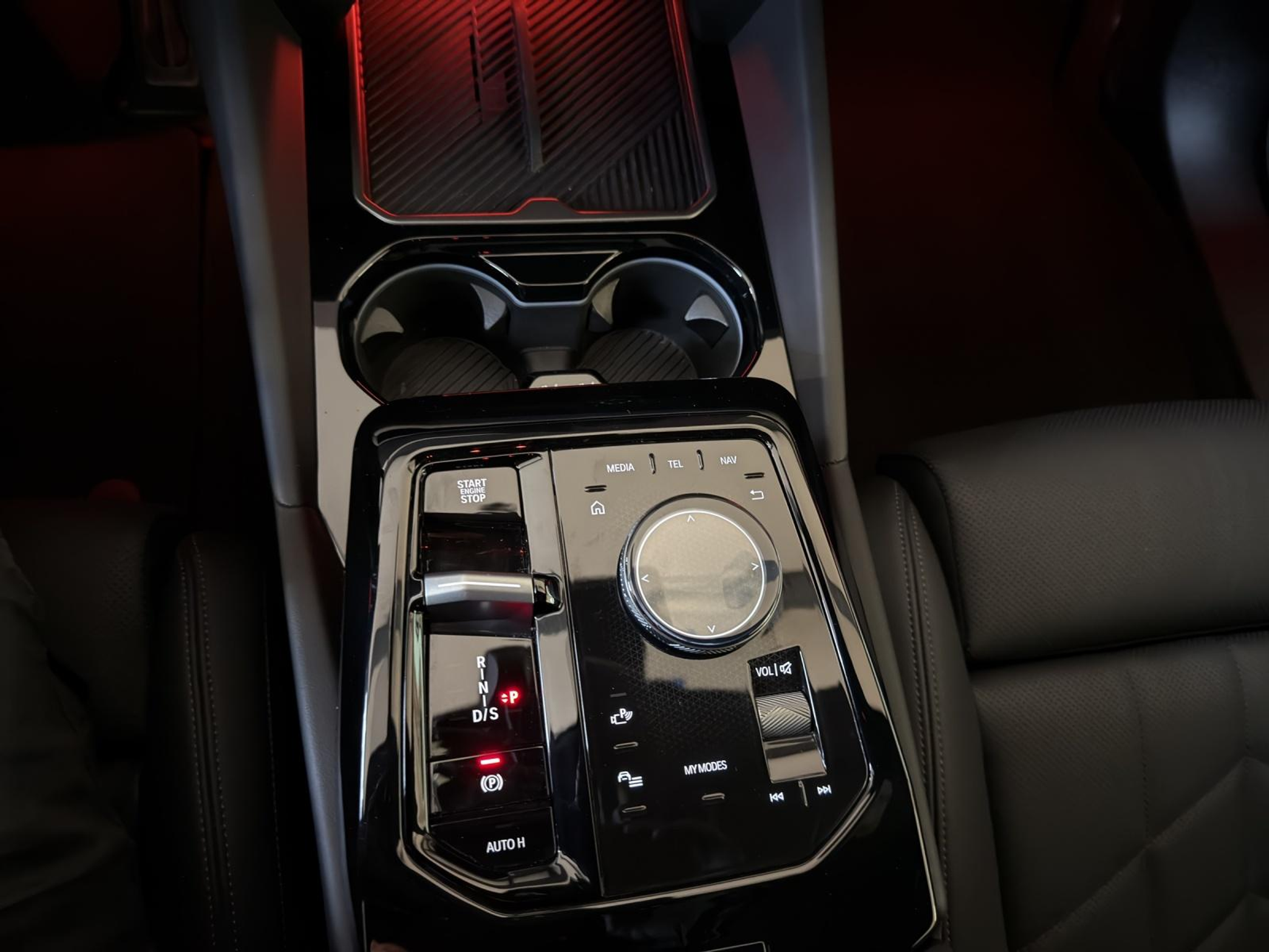 listing desktop thumbnail image 13