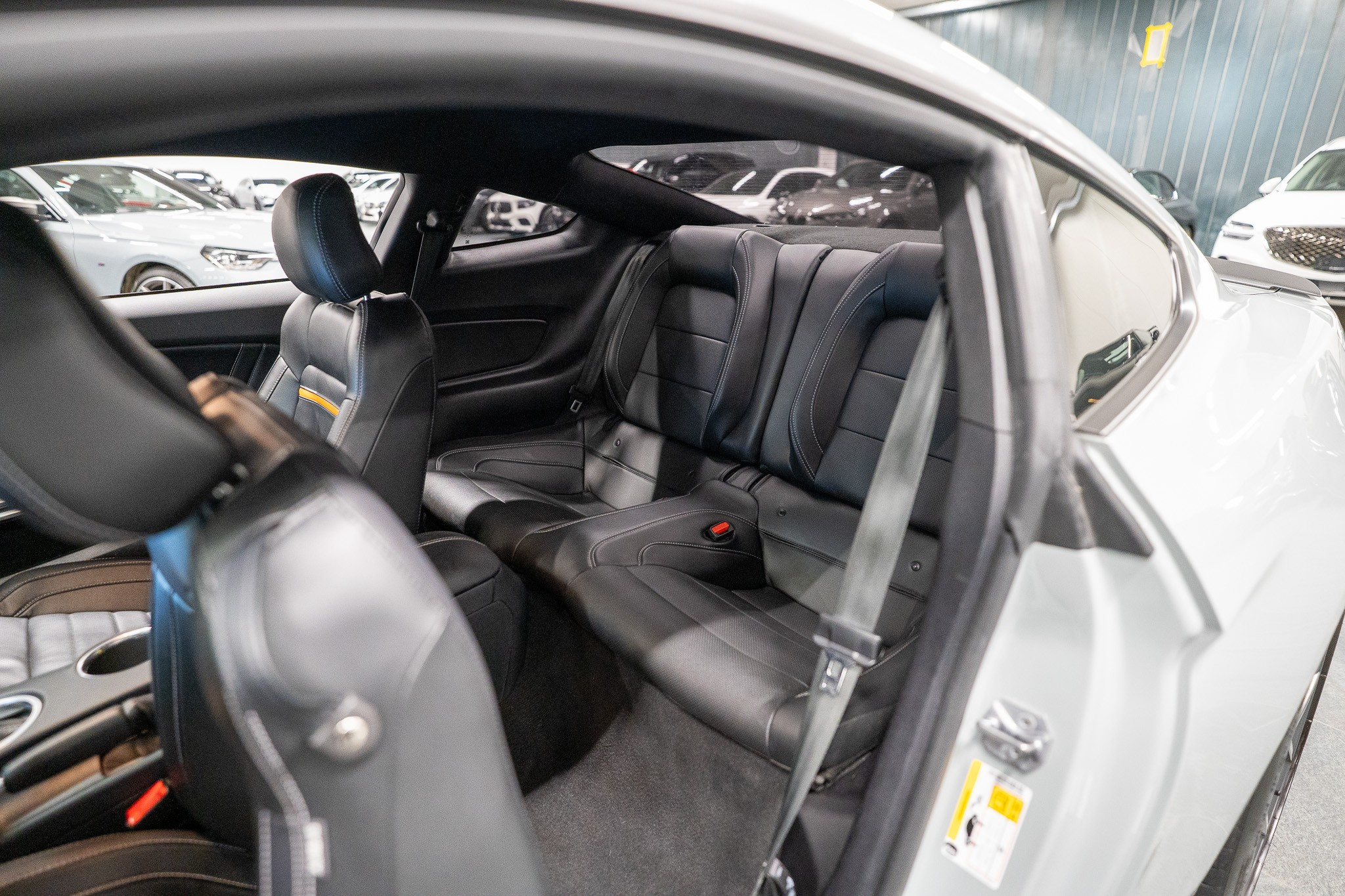 listing desktop thumbnail image 12