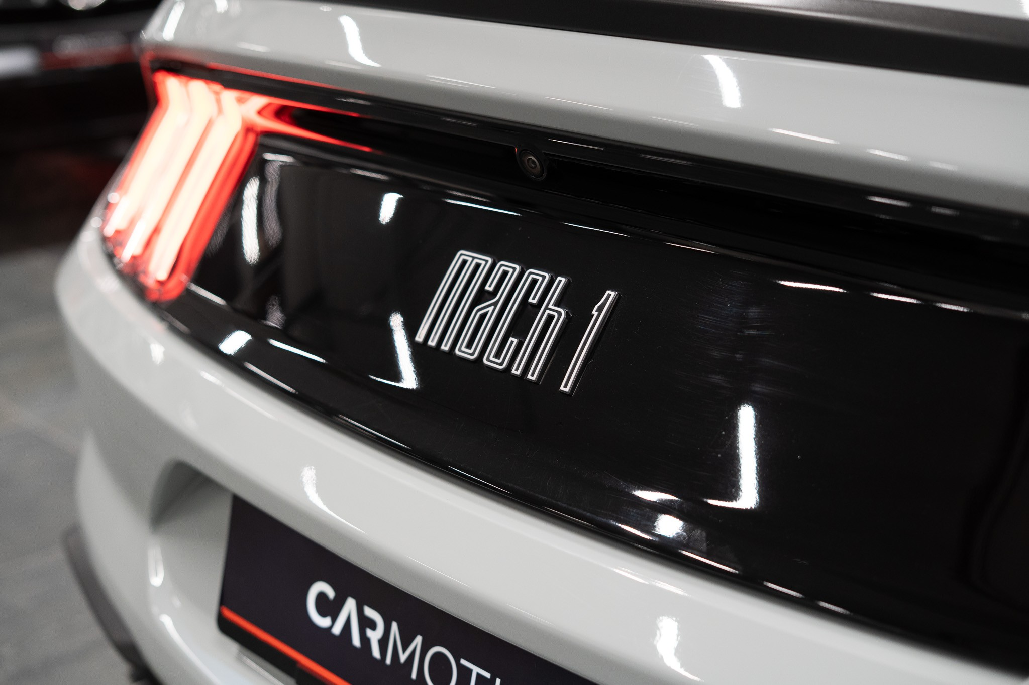 listing desktop thumbnail image 22