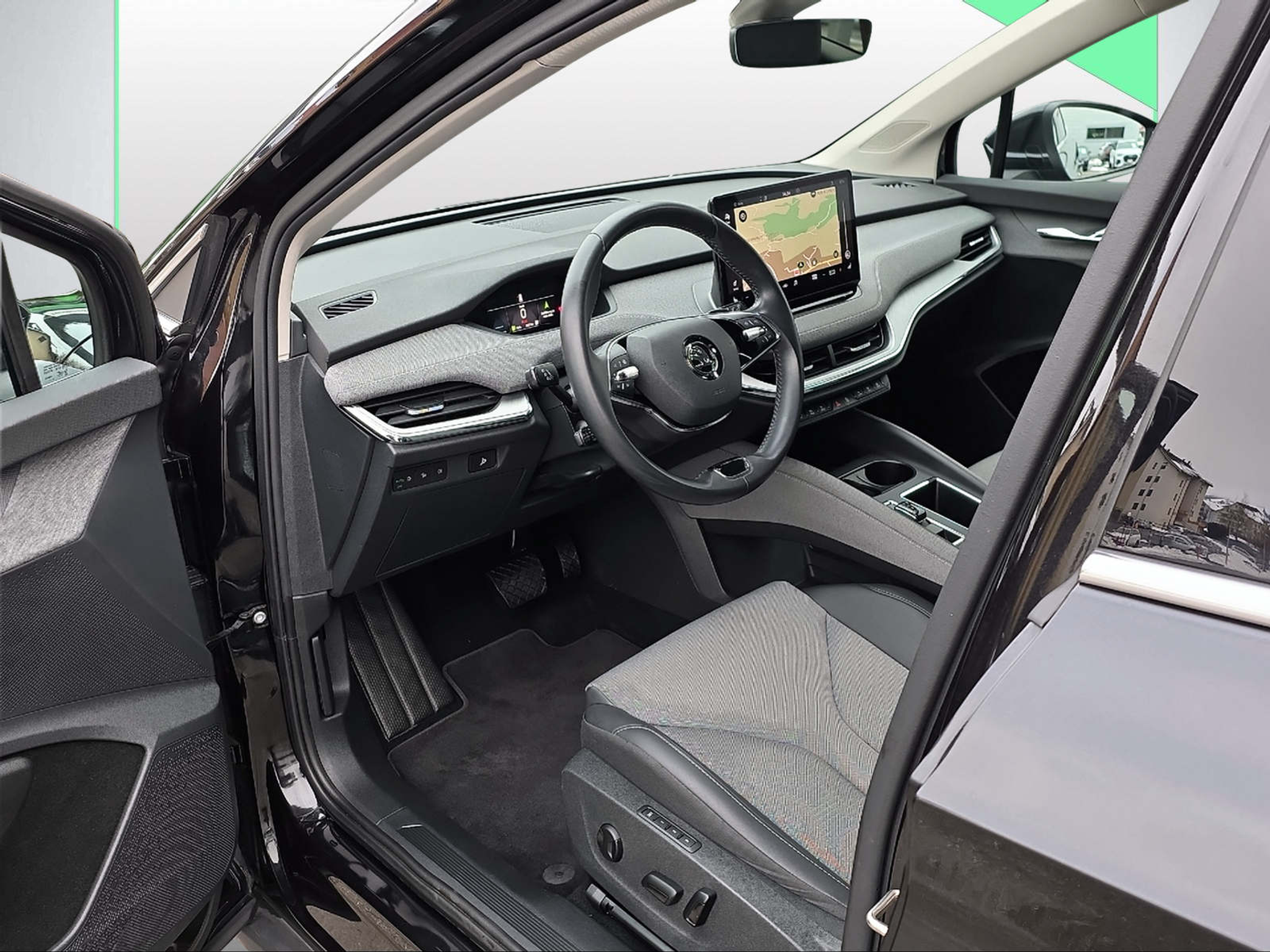 listing desktop thumbnail image 5