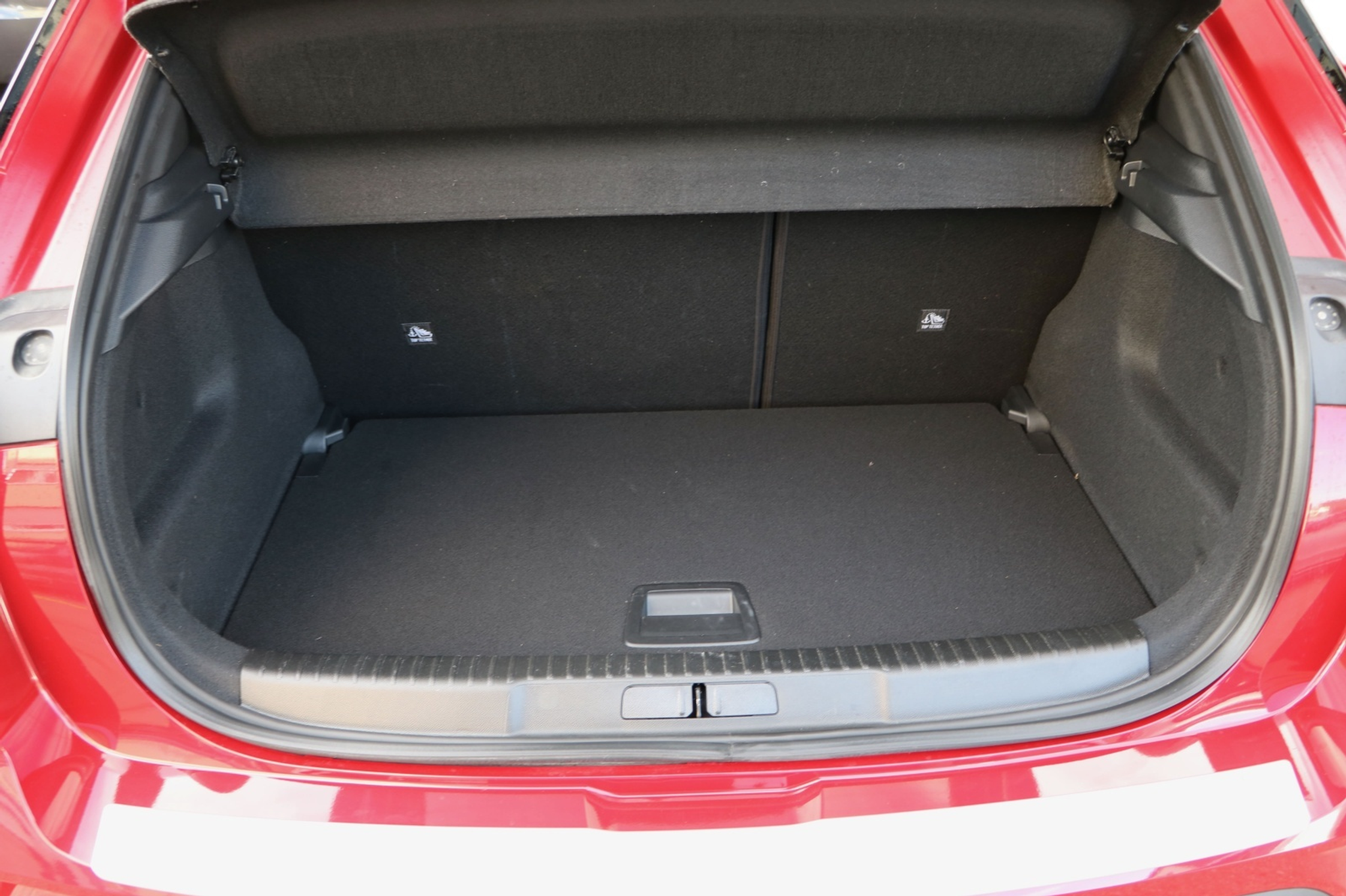 listing desktop thumbnail image 8