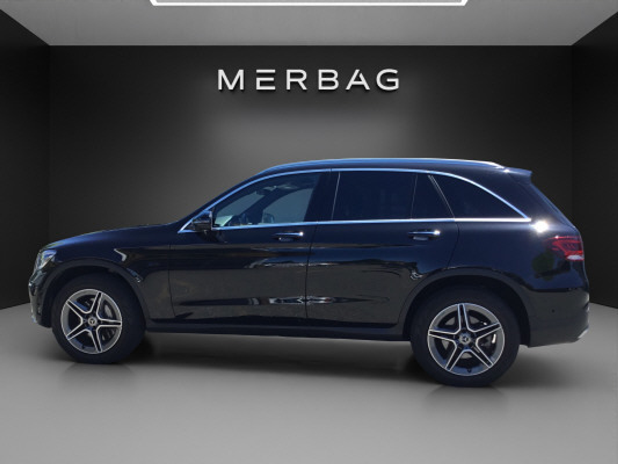 listing desktop thumbnail image 2