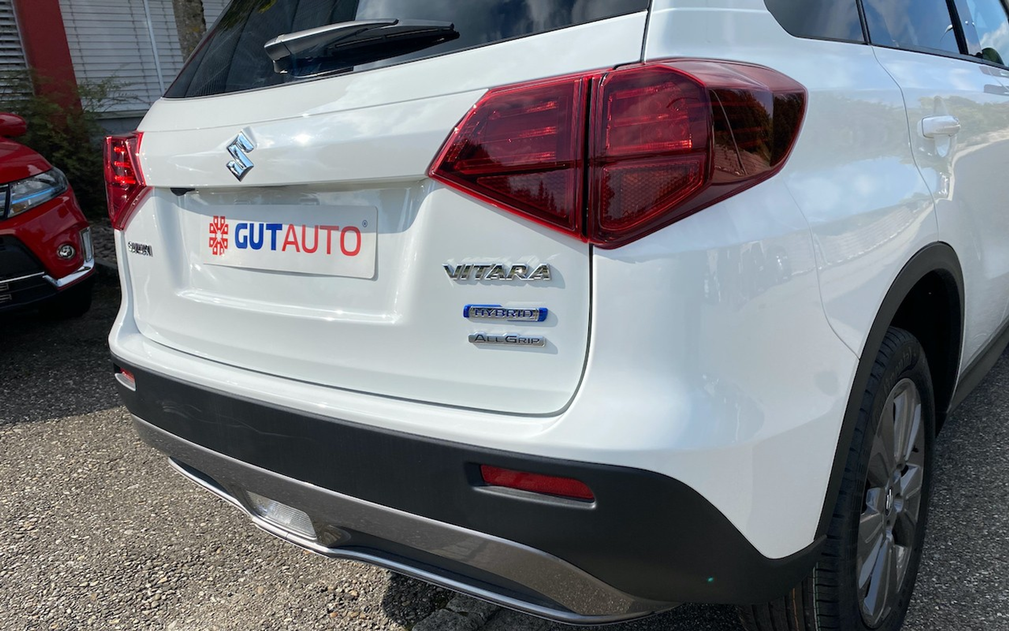 listing desktop thumbnail image 9