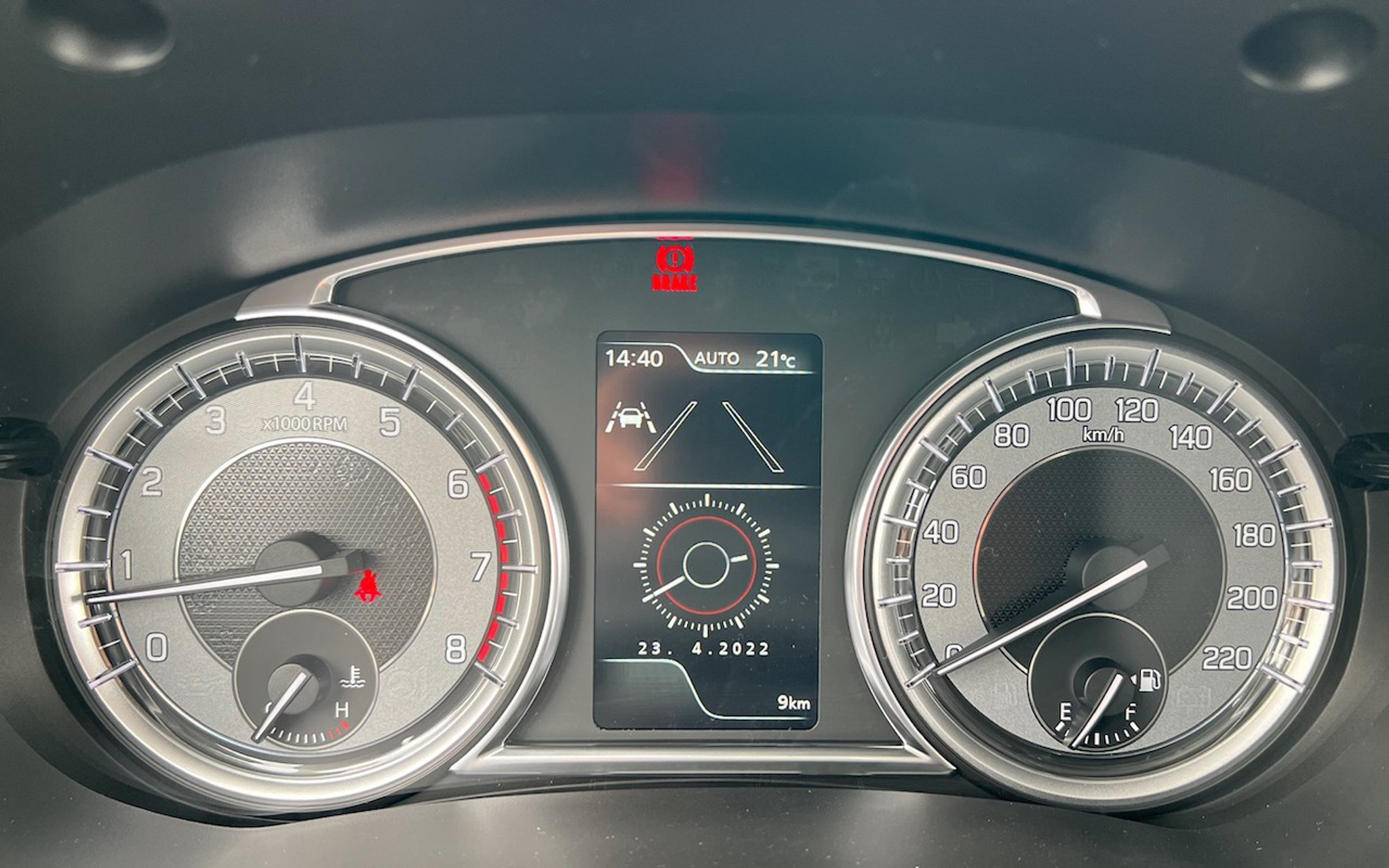 listing desktop thumbnail image 14