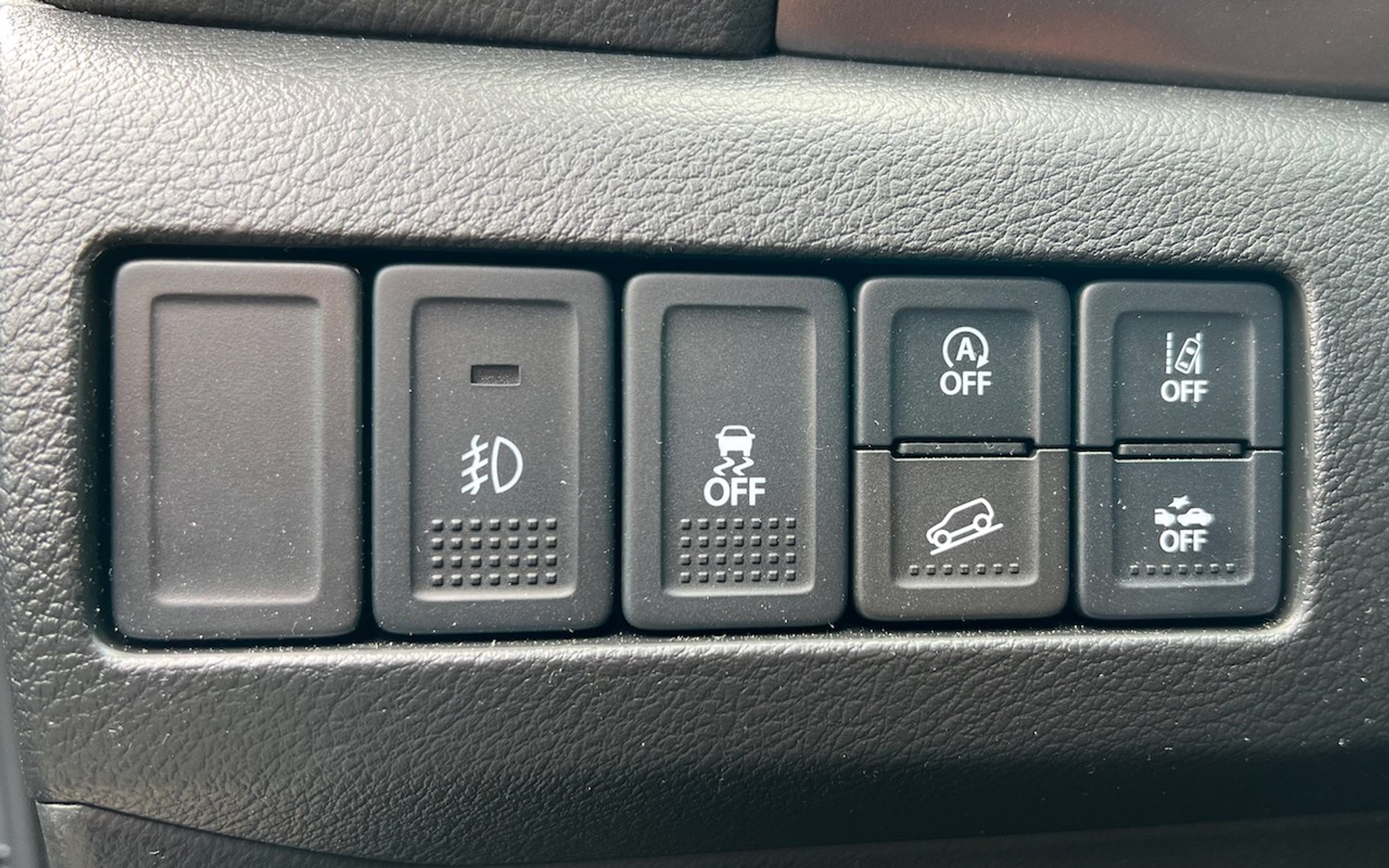 listing desktop thumbnail image 23