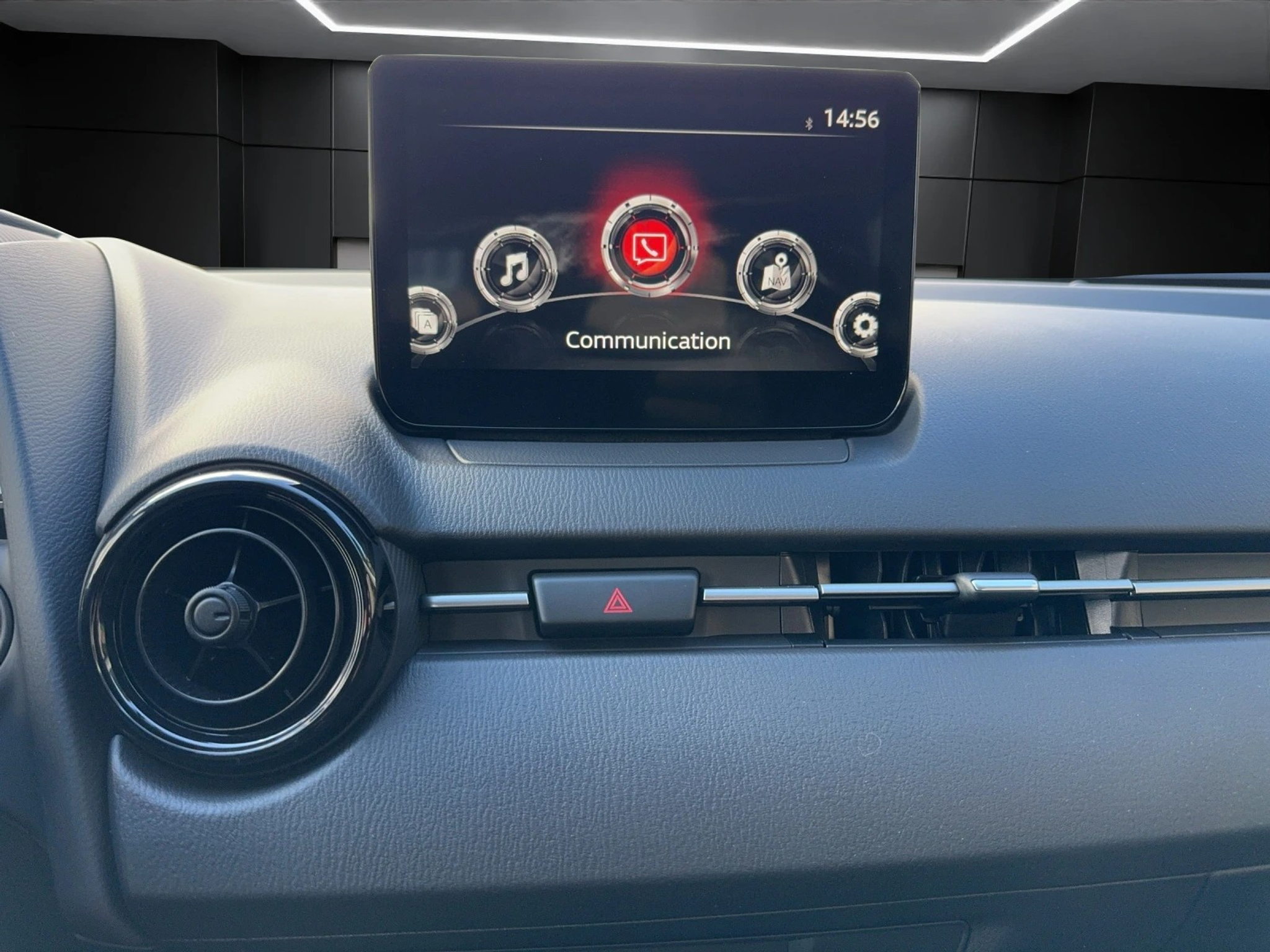 listing desktop thumbnail image 8