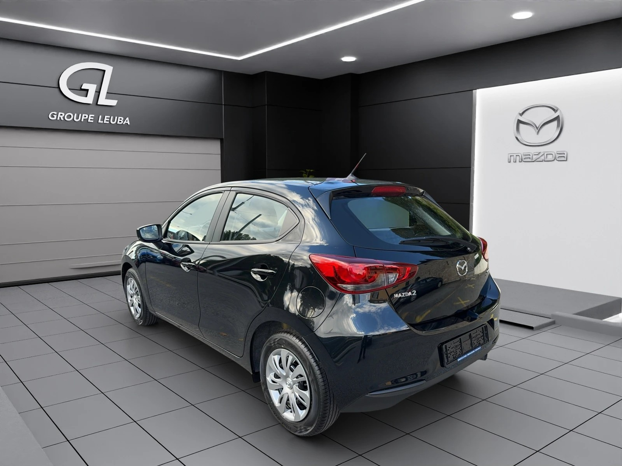 listing desktop thumbnail image 3