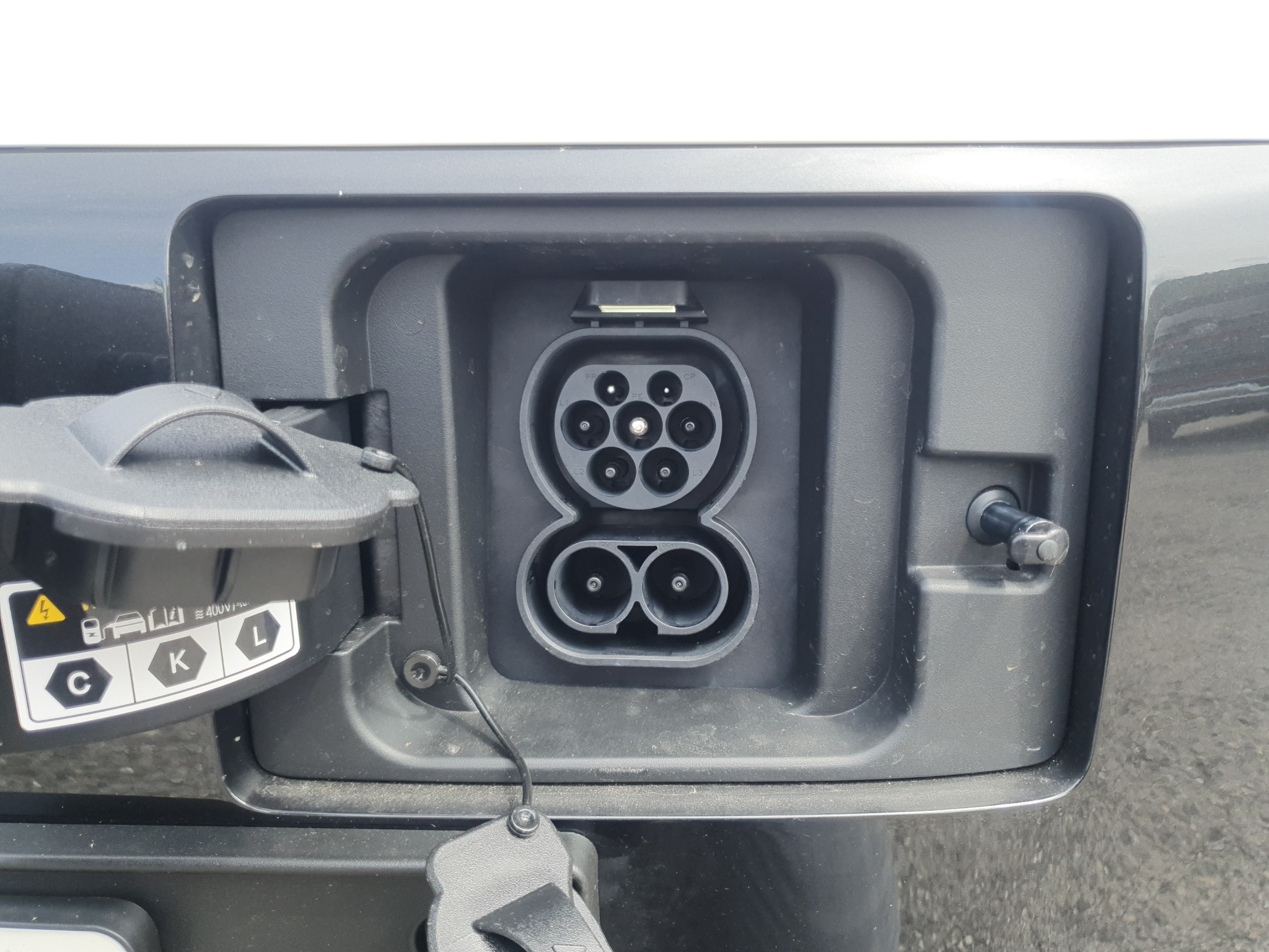 listing desktop thumbnail image 13