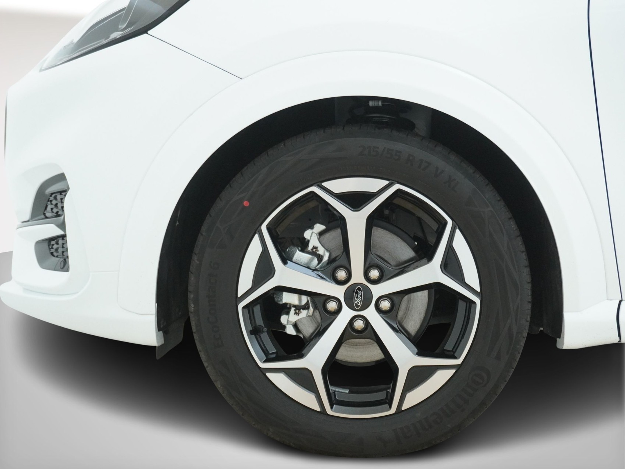 listing desktop thumbnail image 9