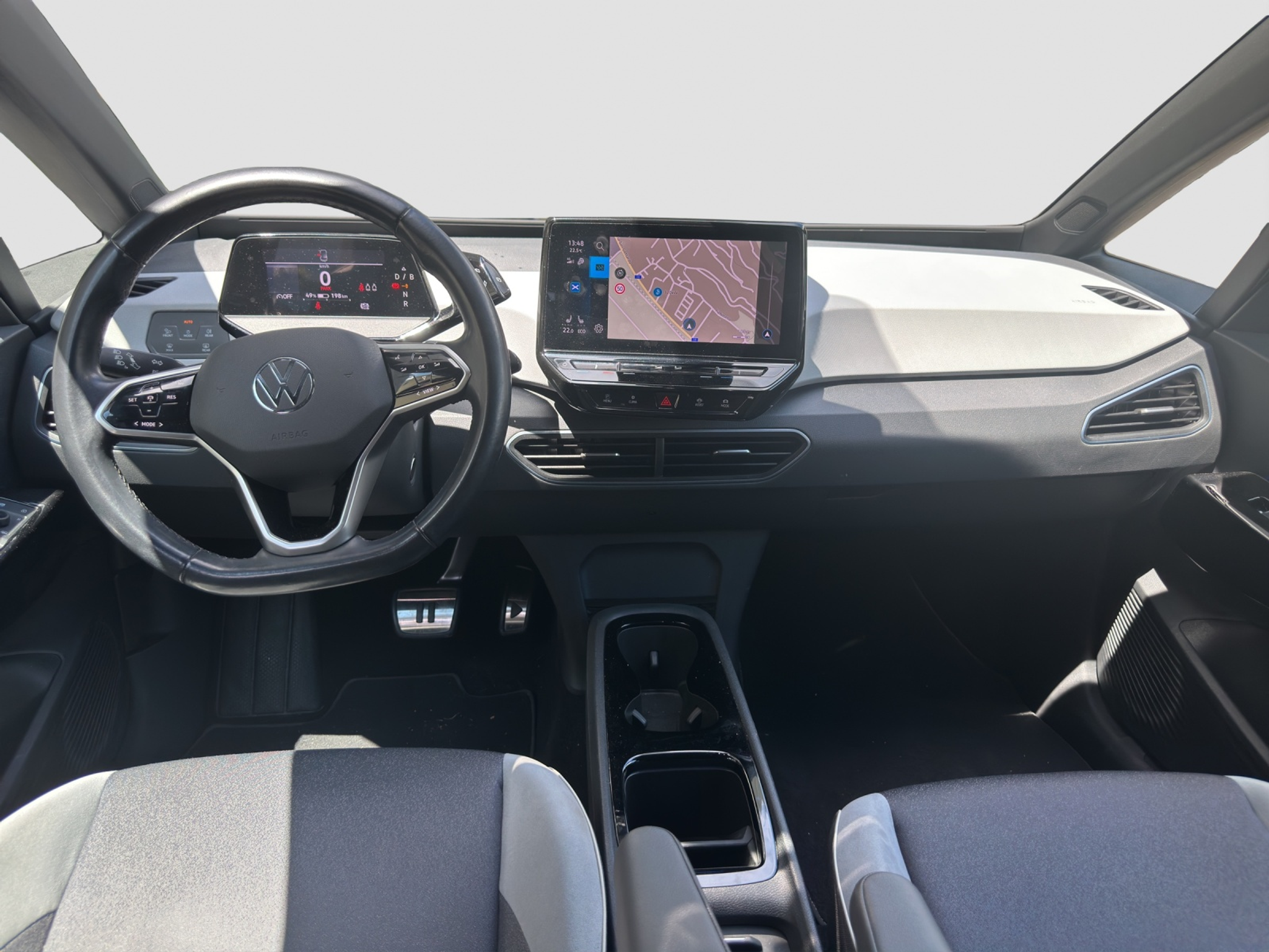 listing desktop thumbnail image 8