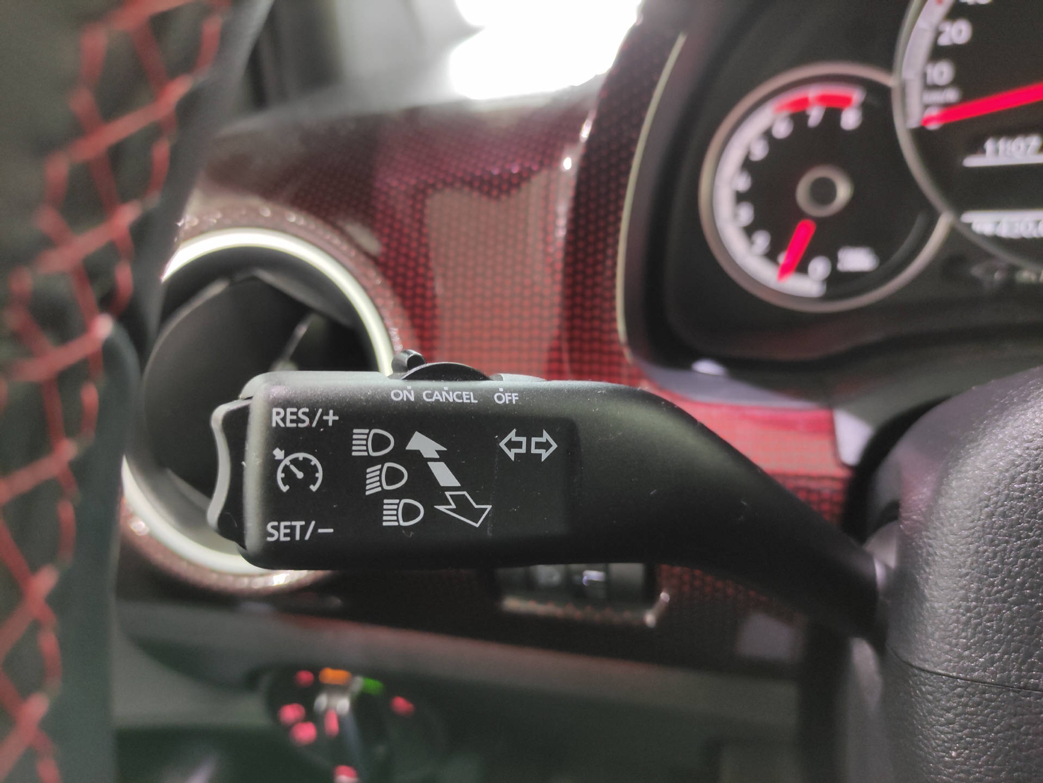 listing desktop thumbnail image 6