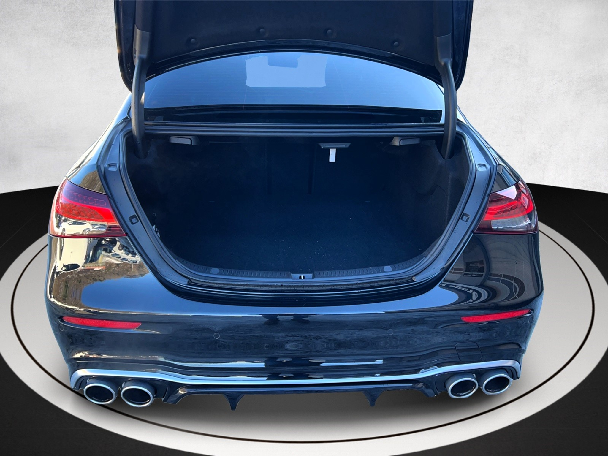 listing desktop thumbnail image 15