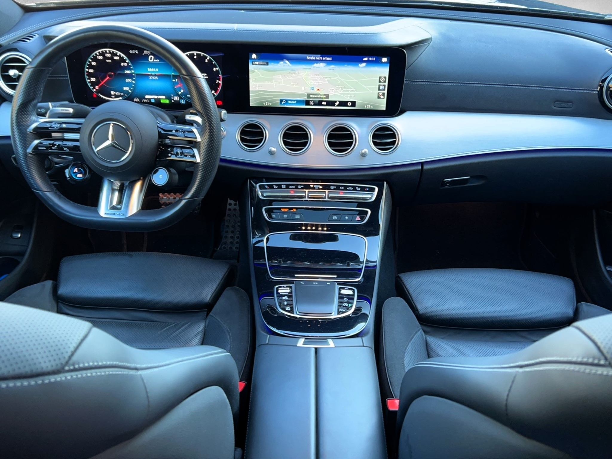 listing desktop thumbnail image 7