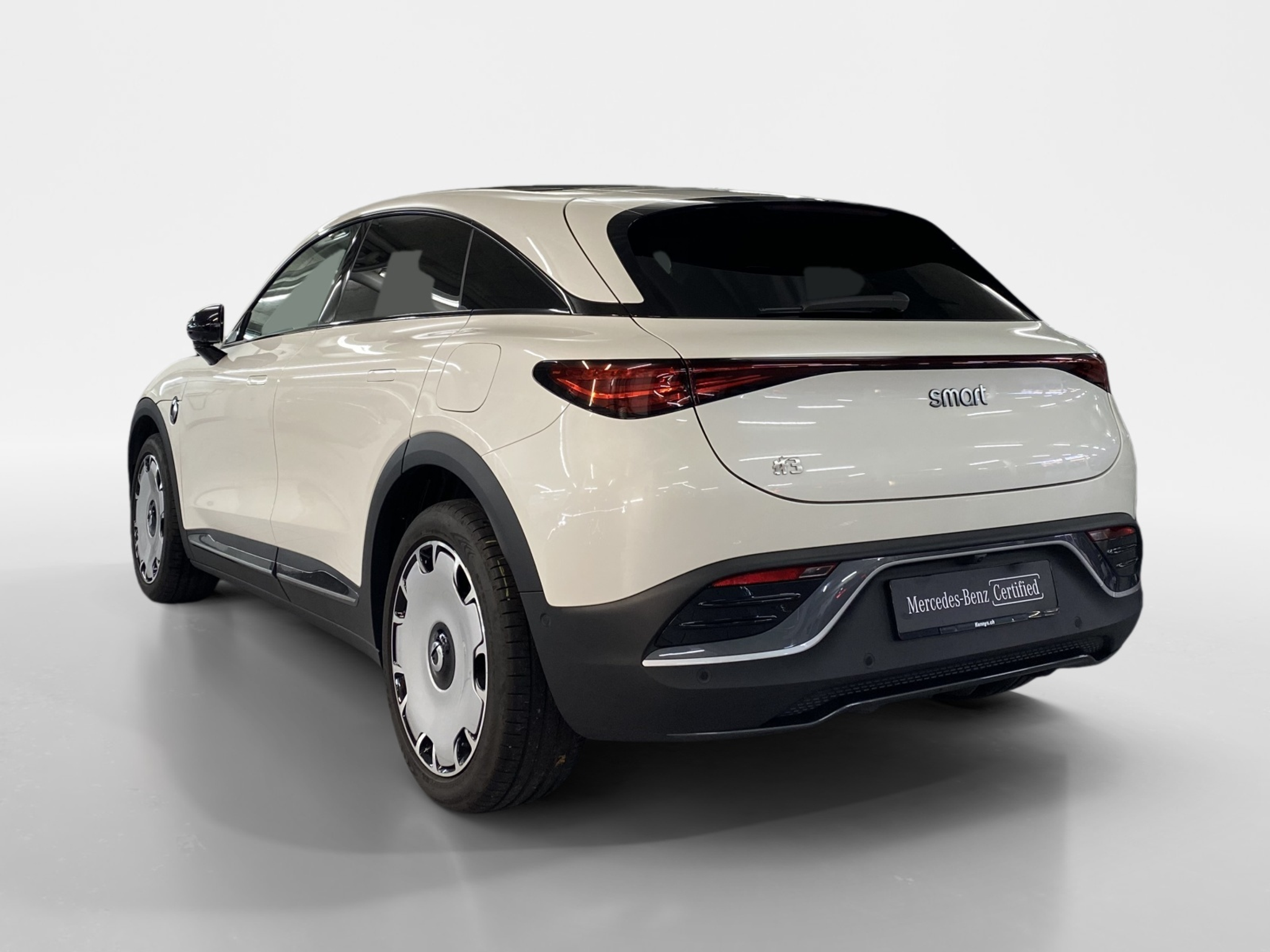 listing desktop thumbnail image 3