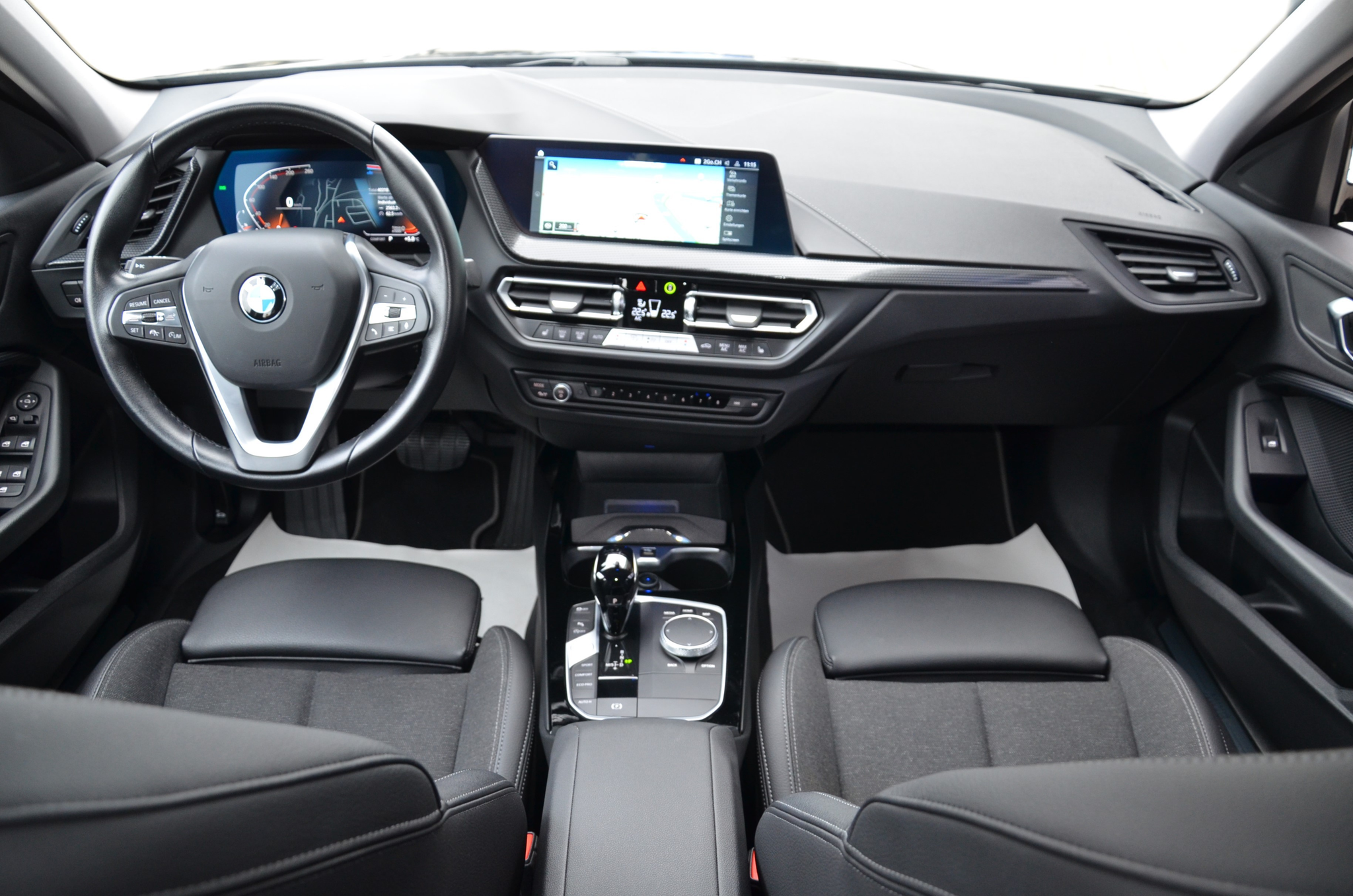 listing desktop thumbnail image 13