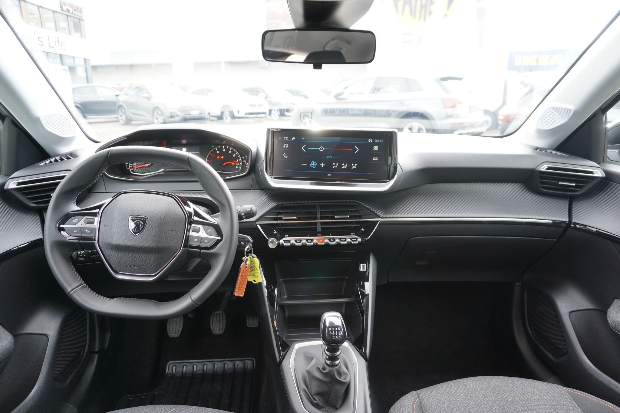 listing desktop thumbnail image 11