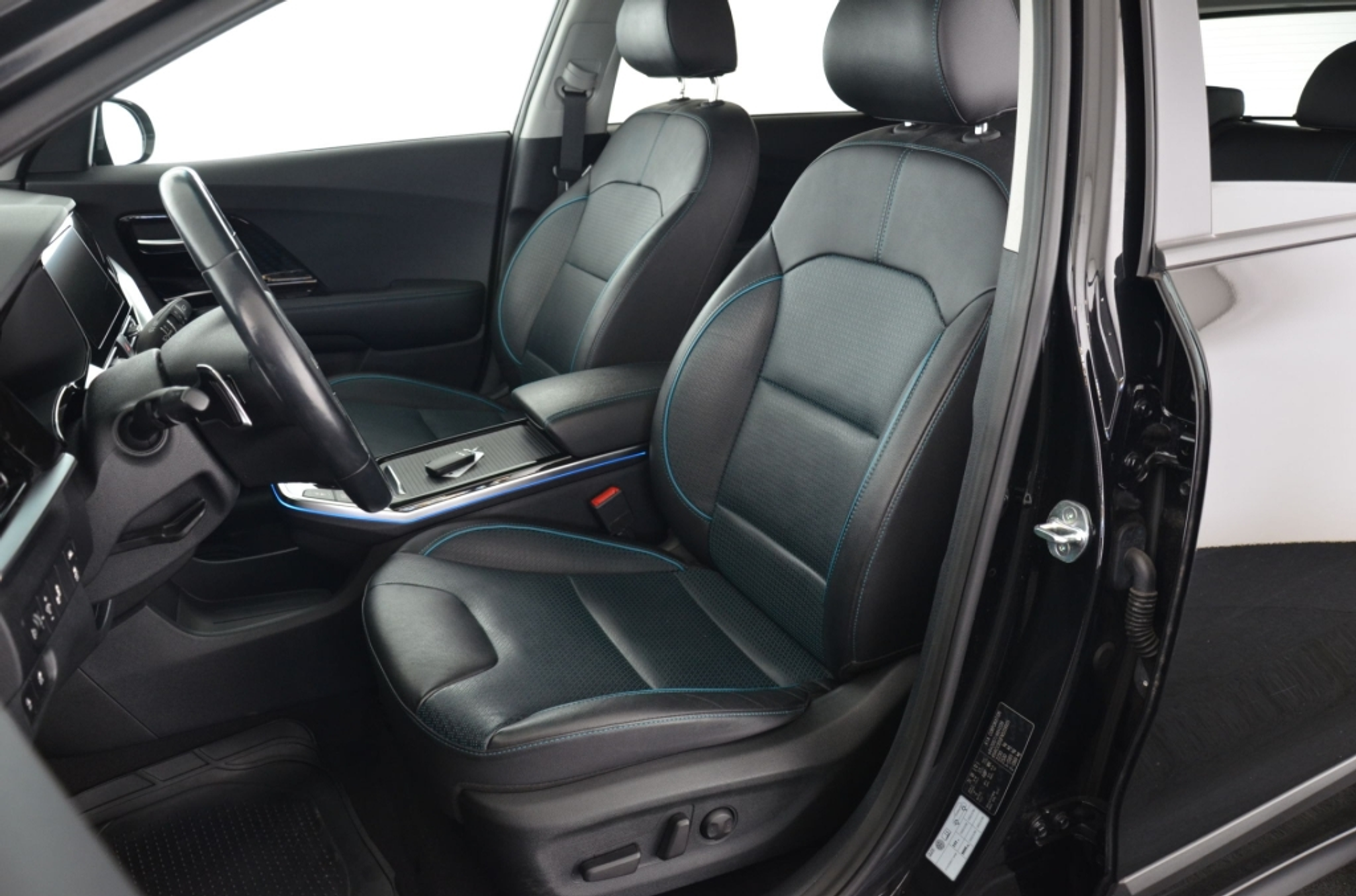 listing desktop thumbnail image 13