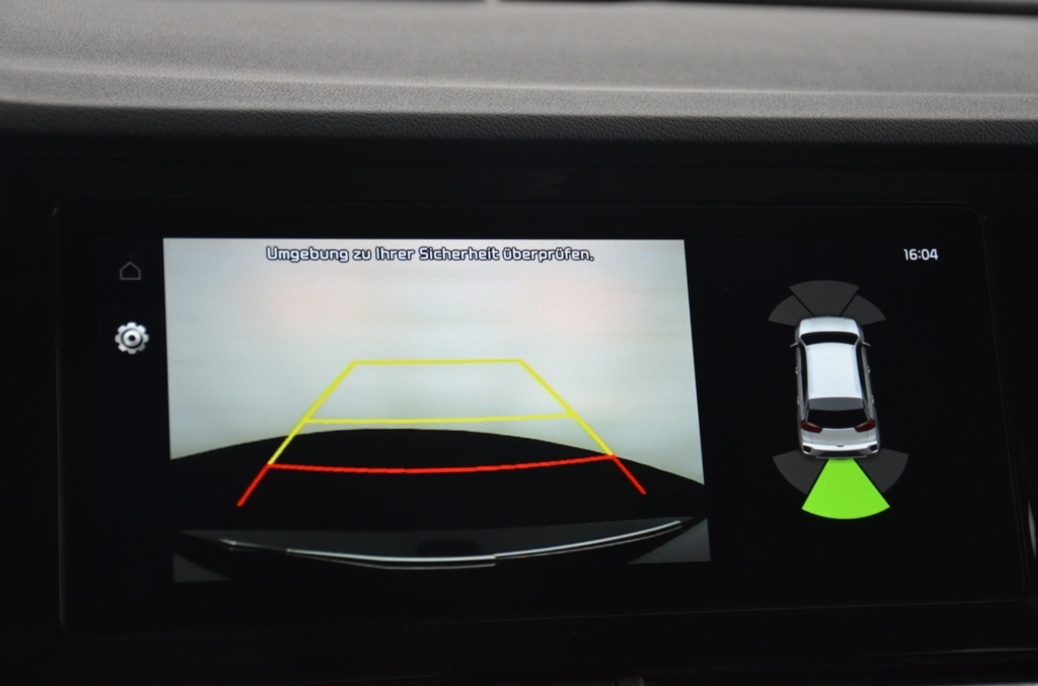 listing desktop thumbnail image 18