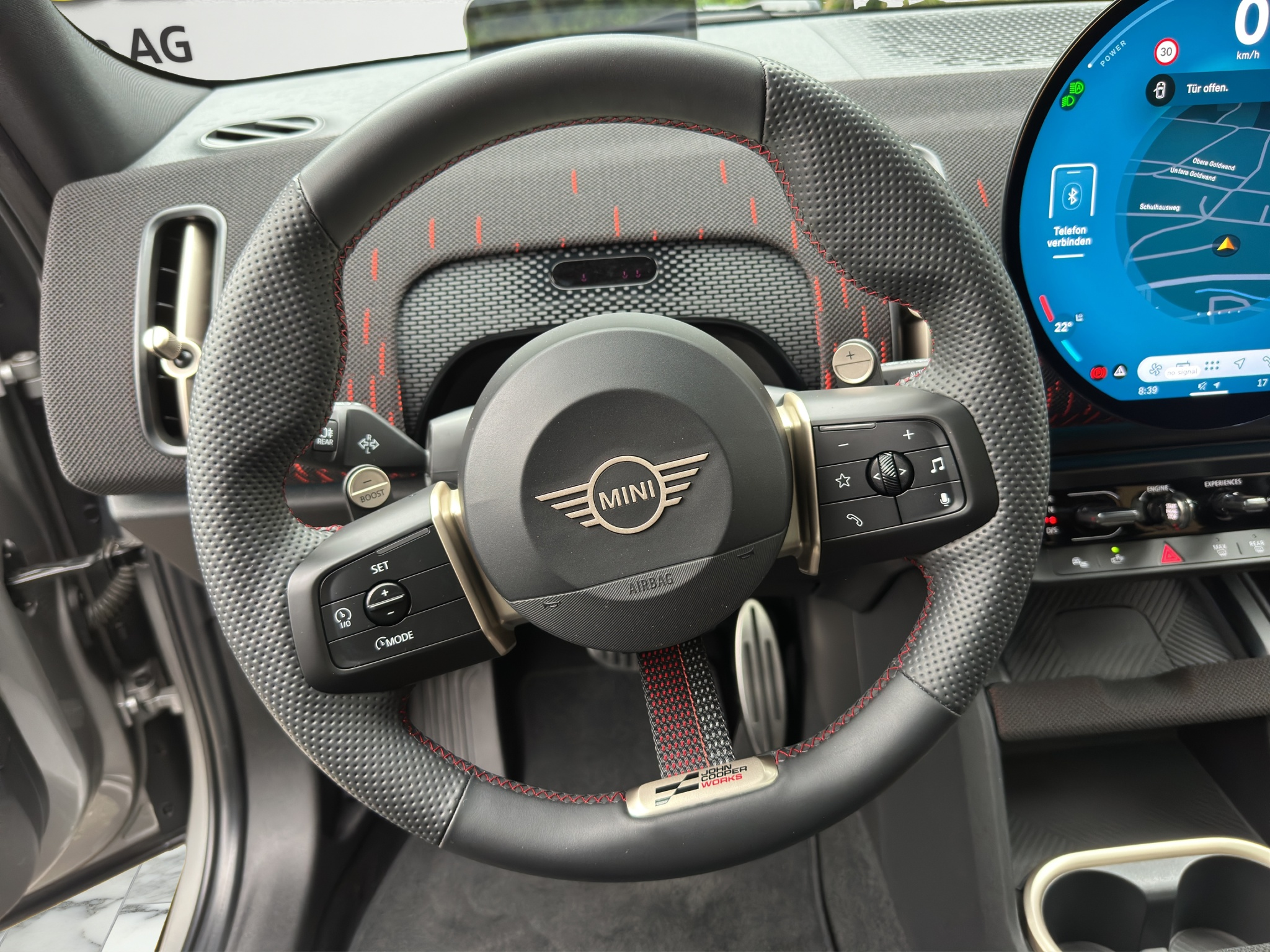 listing desktop thumbnail image 18