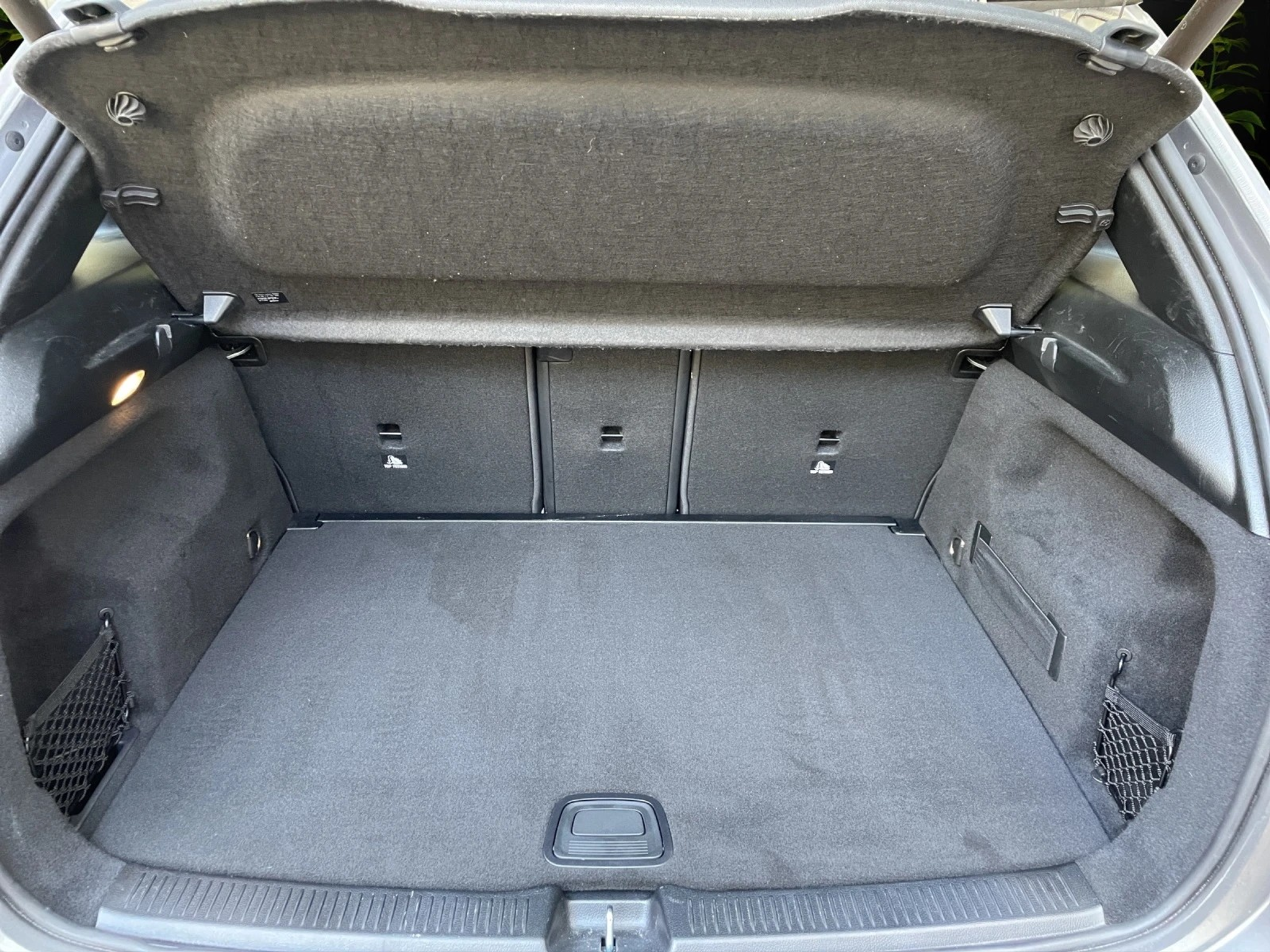 listing desktop thumbnail image 11