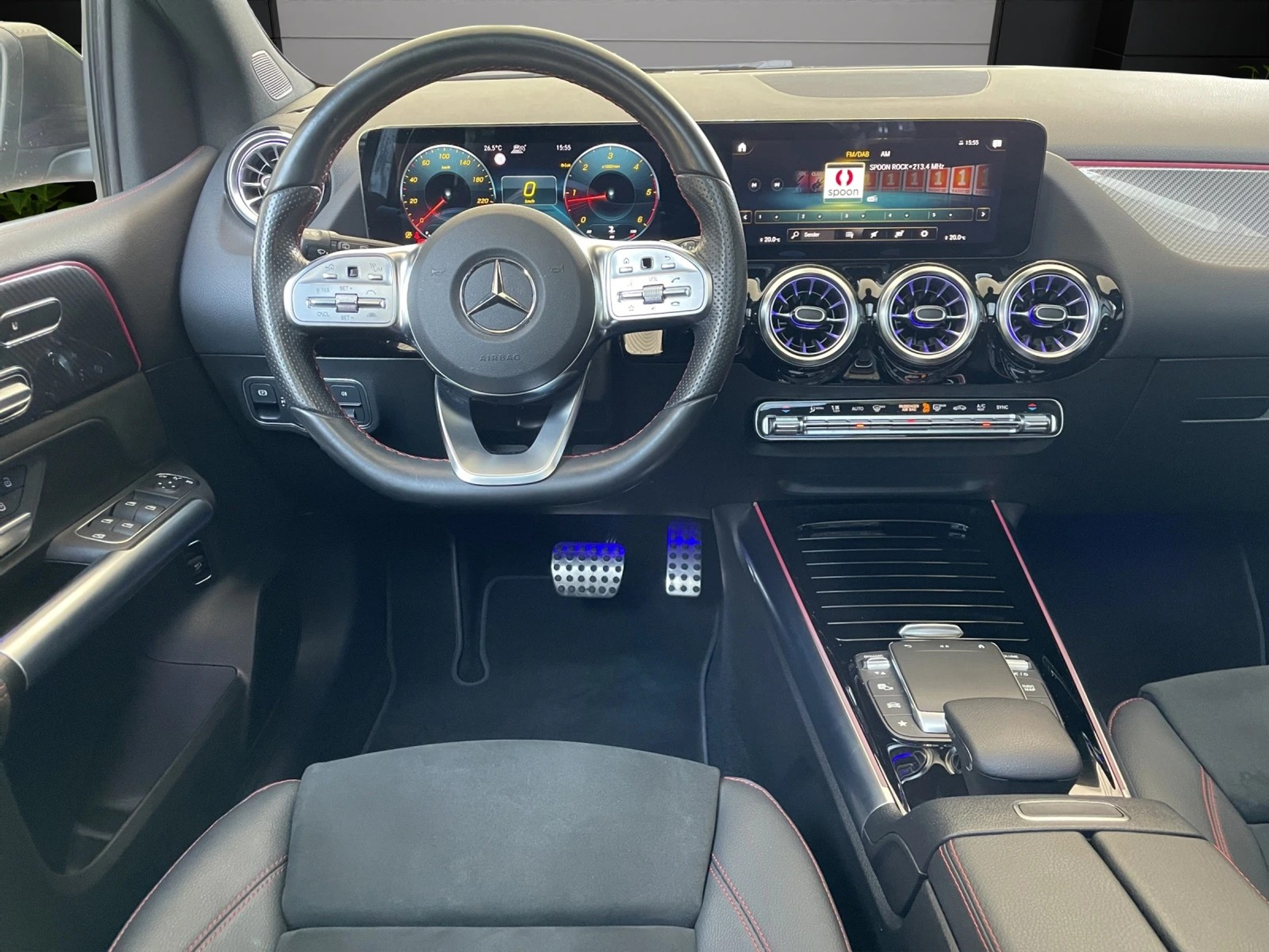 listing desktop thumbnail image 8