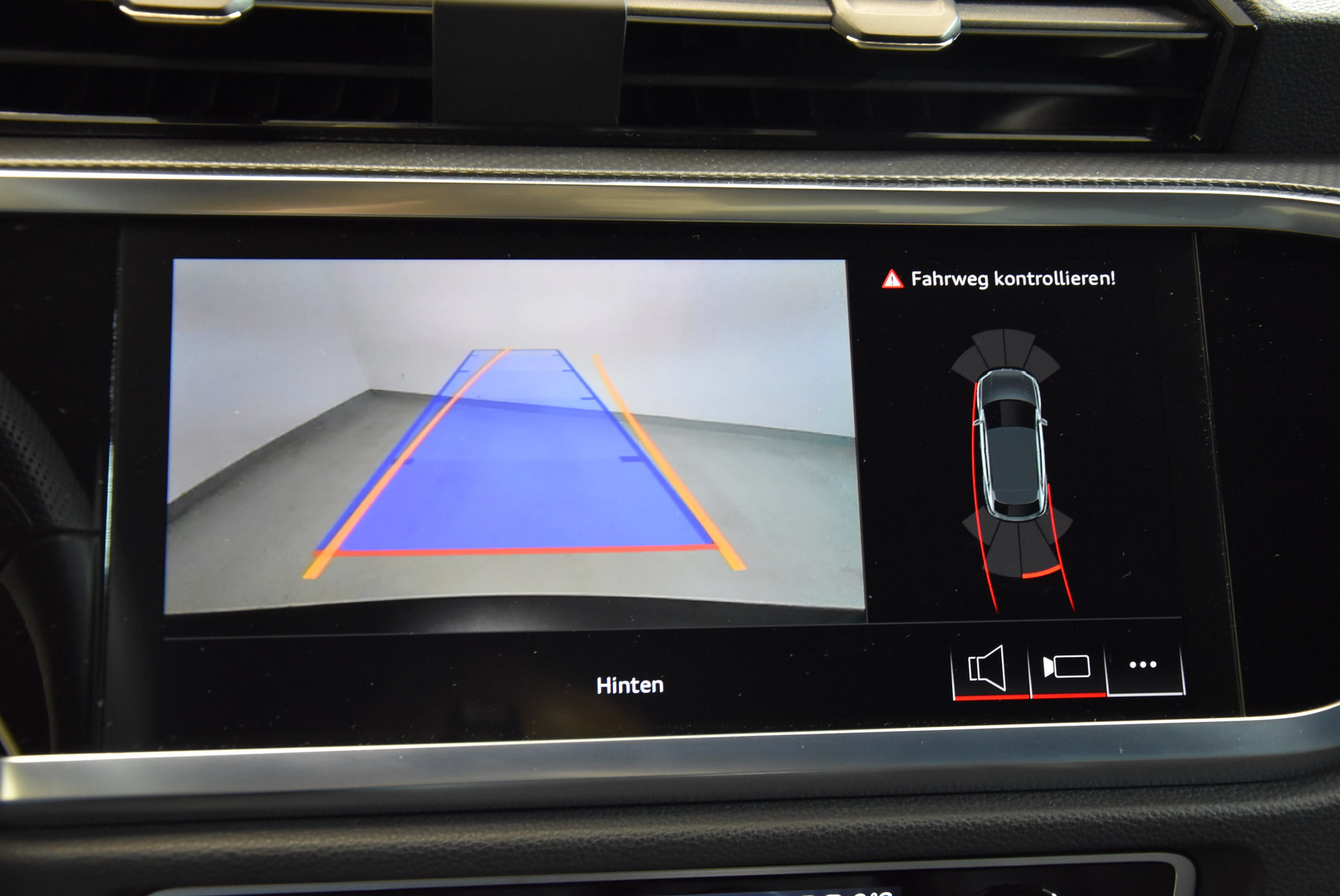 listing desktop thumbnail image 9