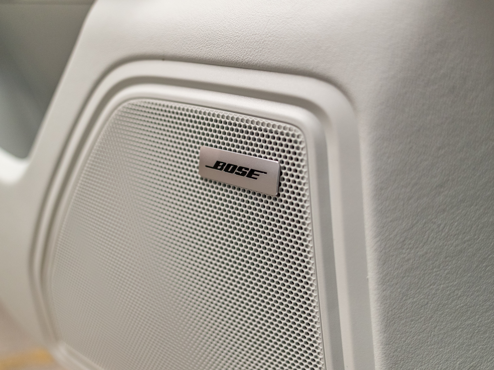 listing desktop thumbnail image 21