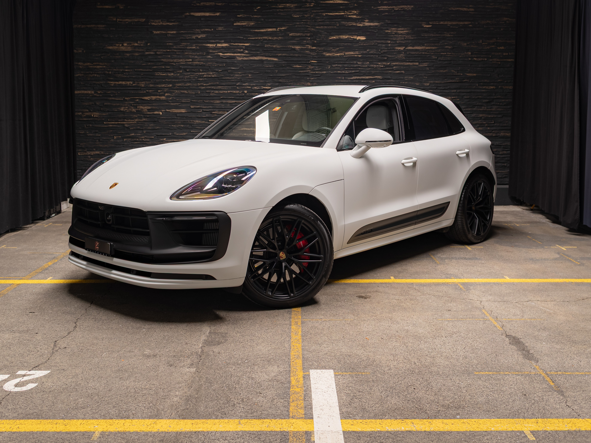 listing desktop thumbnail image 31