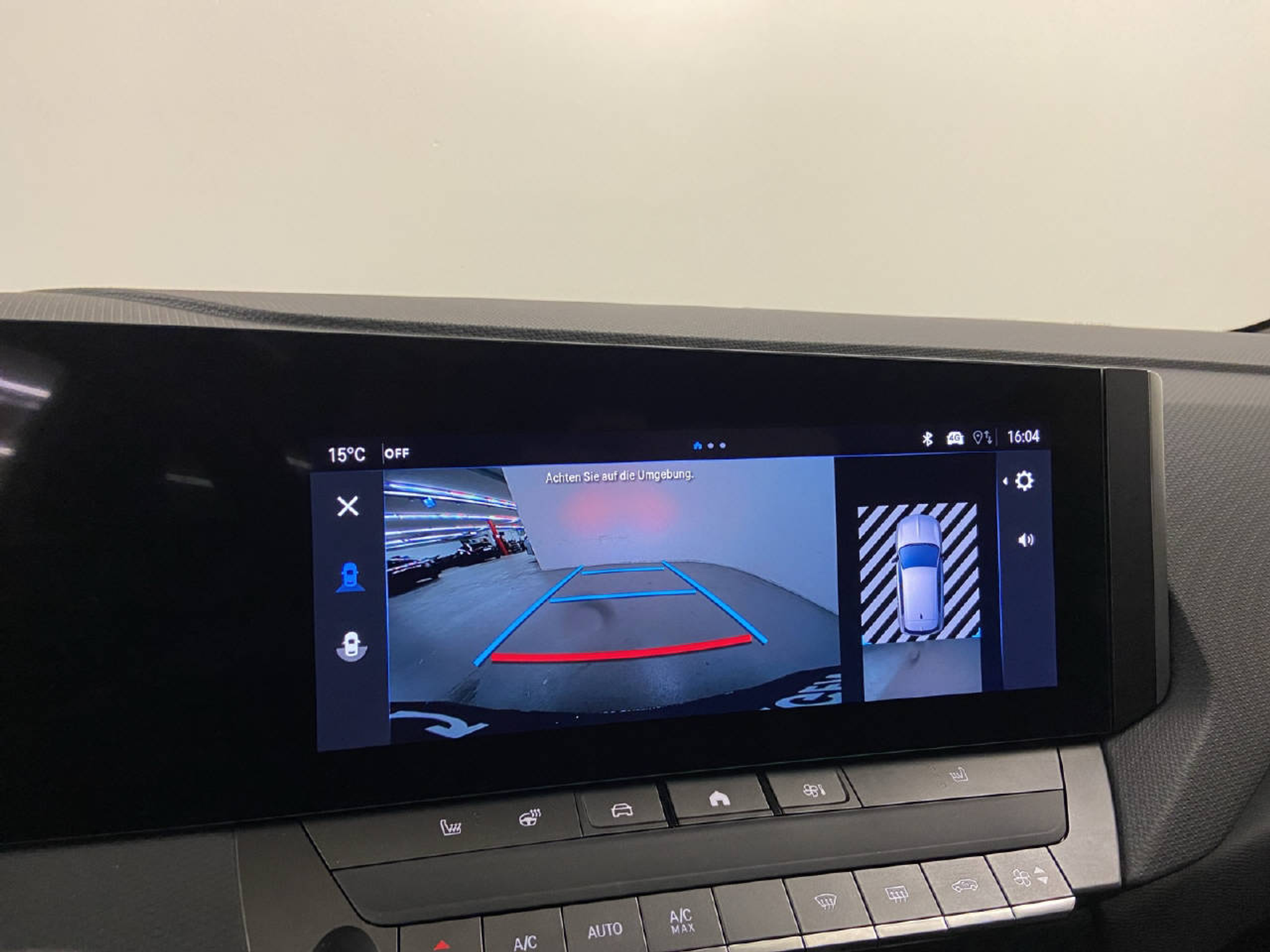 listing desktop thumbnail image 7