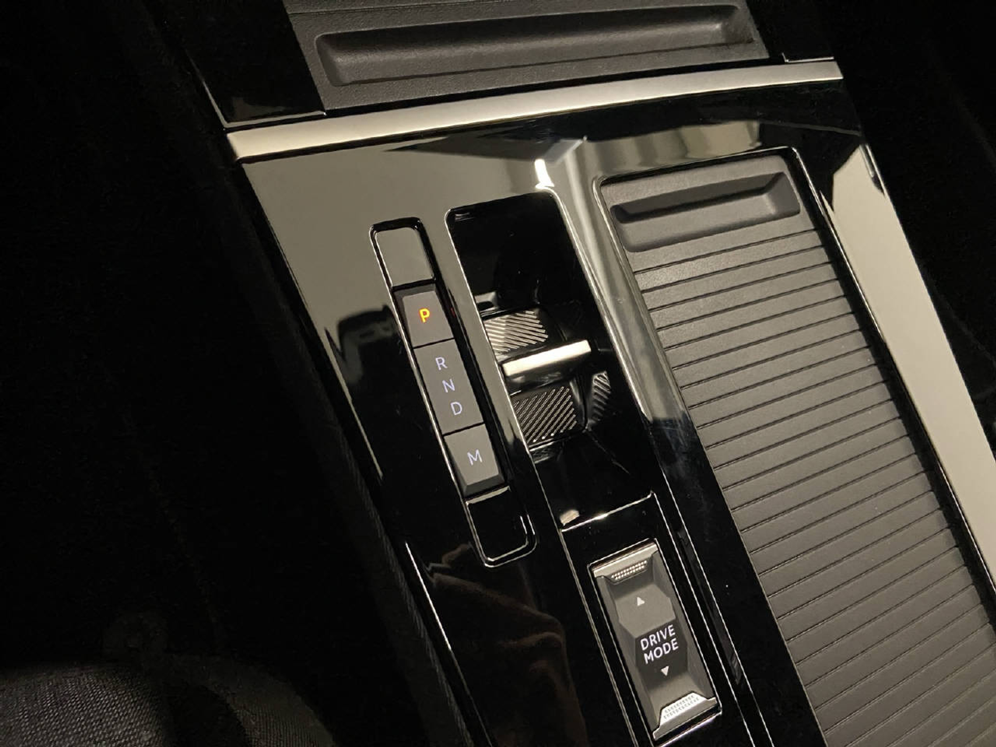 listing desktop thumbnail image 8