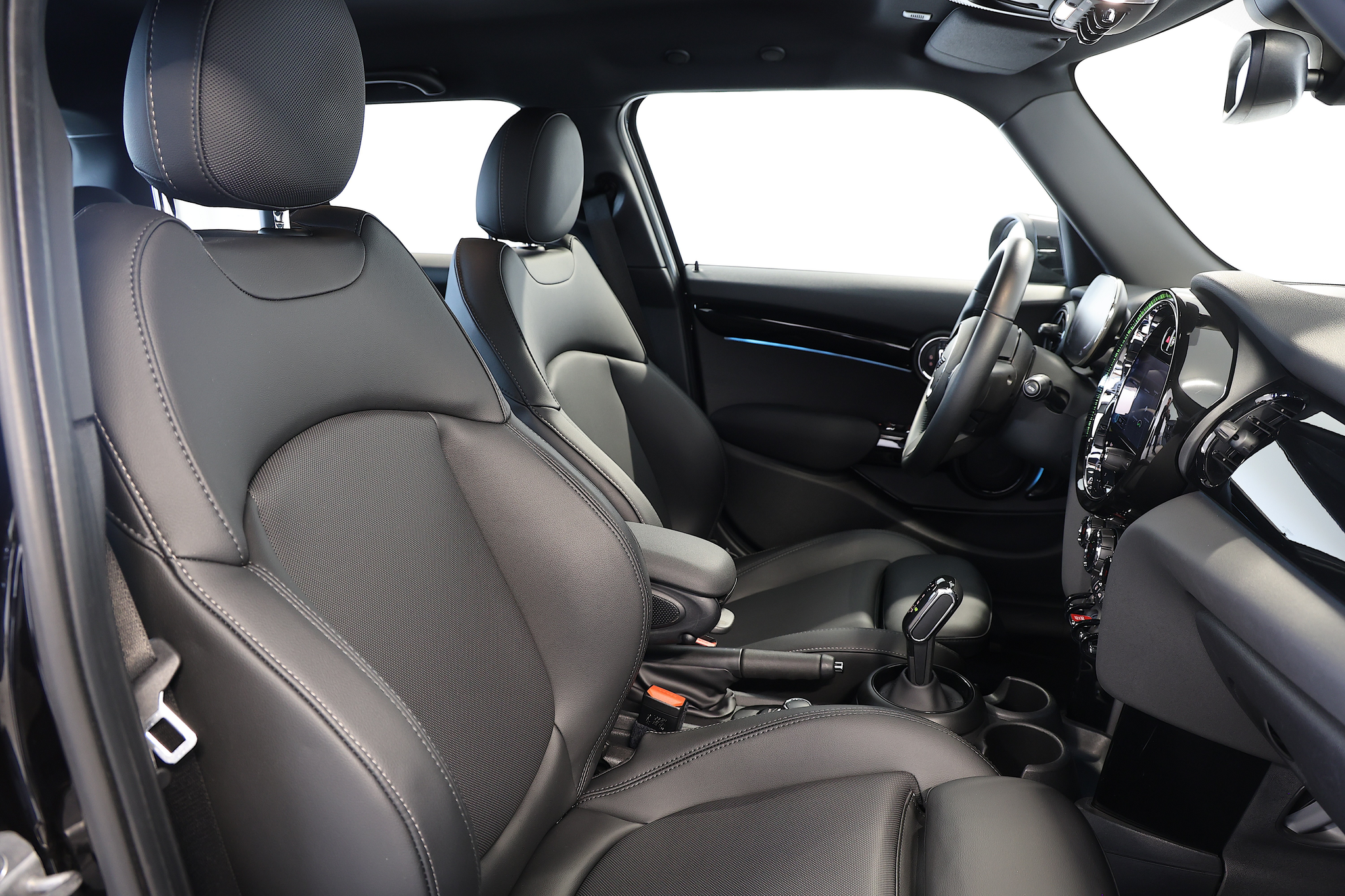 listing desktop thumbnail image 12