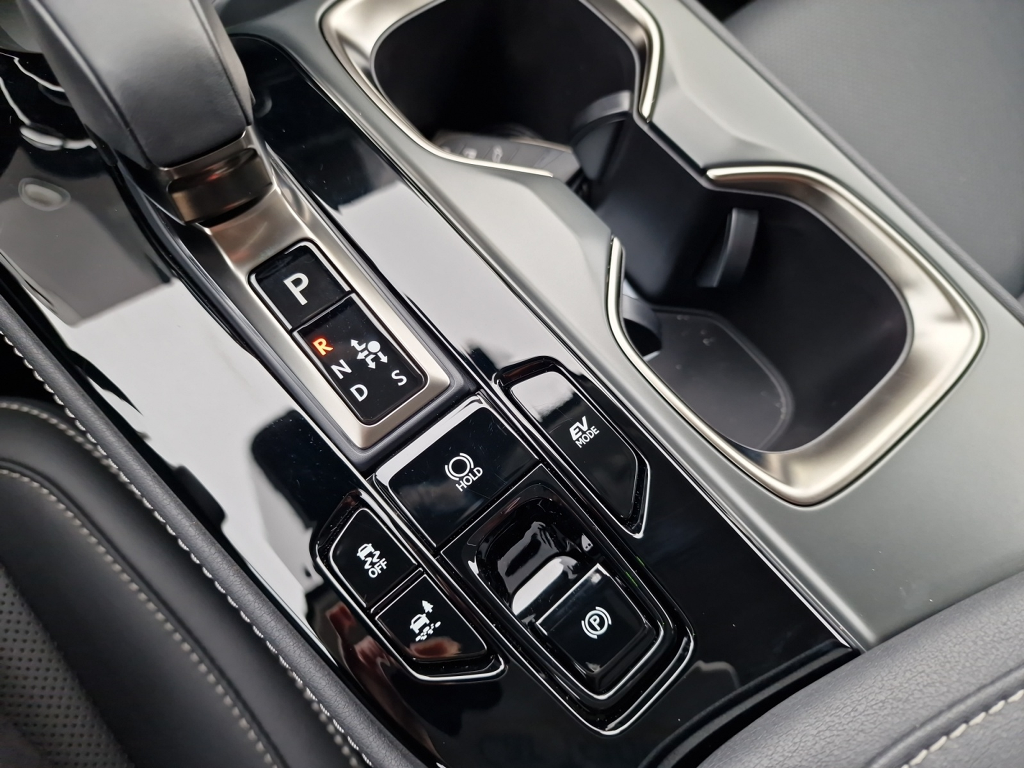 listing desktop thumbnail image 11