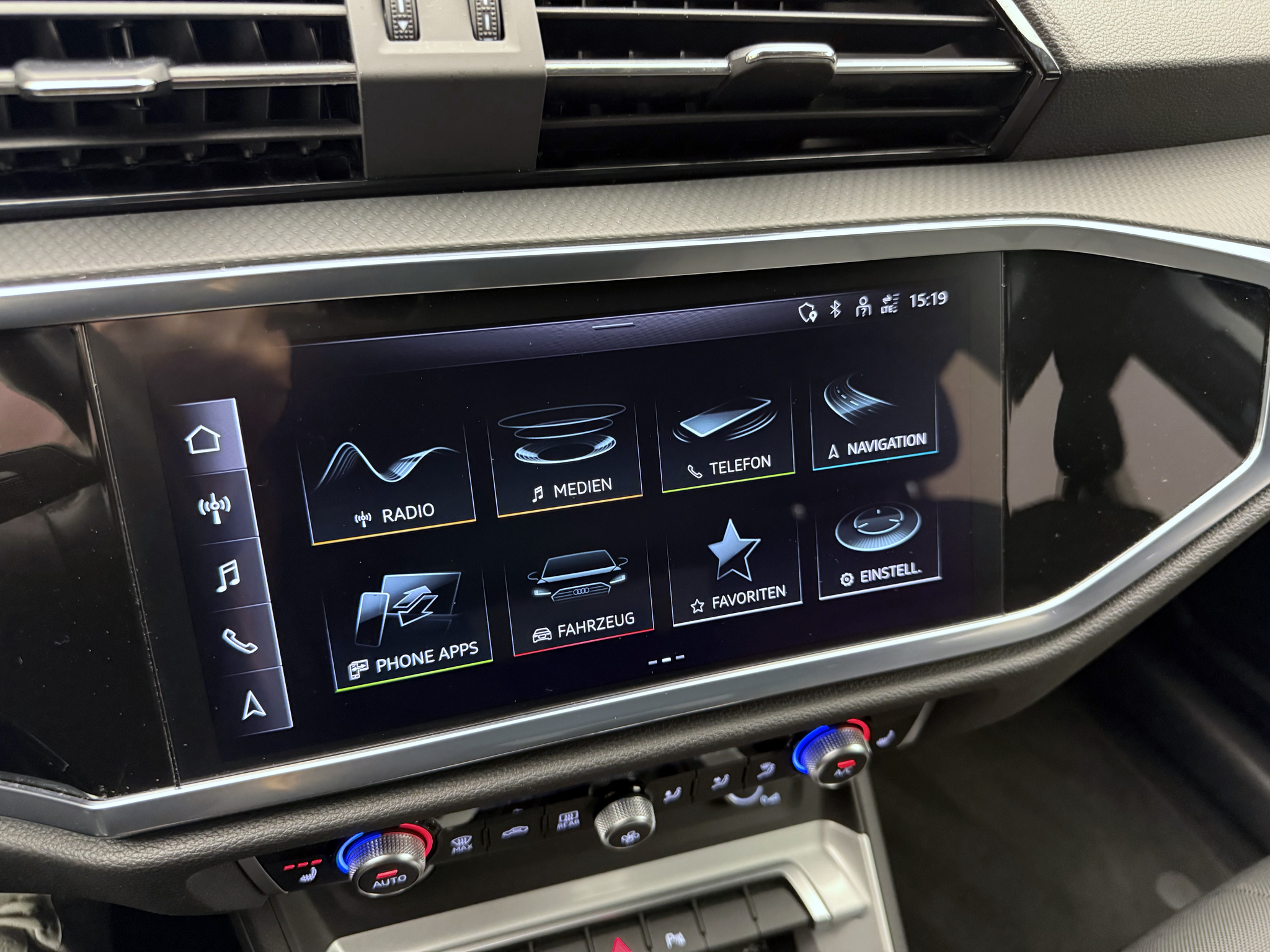 listing desktop thumbnail image 12