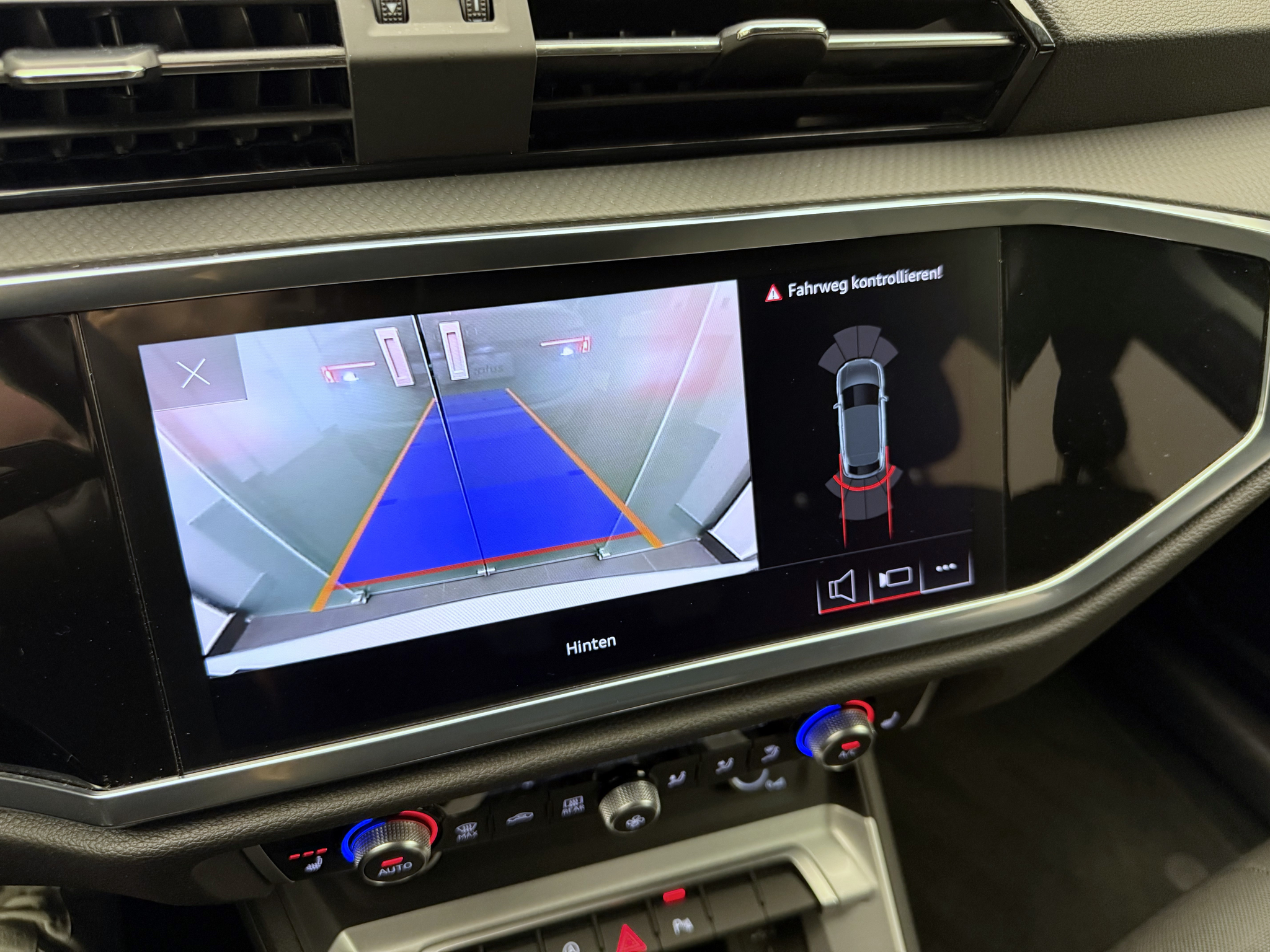 listing desktop thumbnail image 14