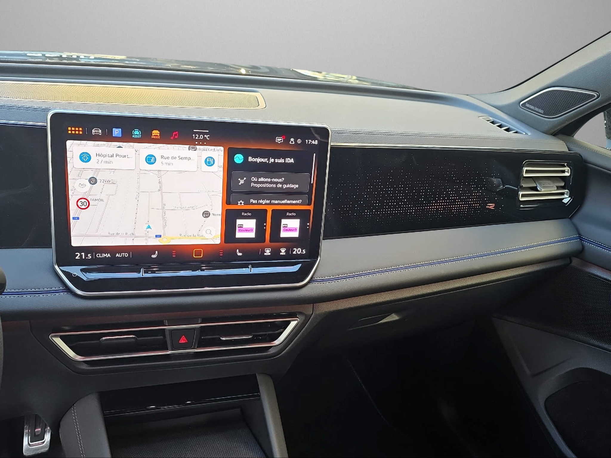 listing desktop thumbnail image 10